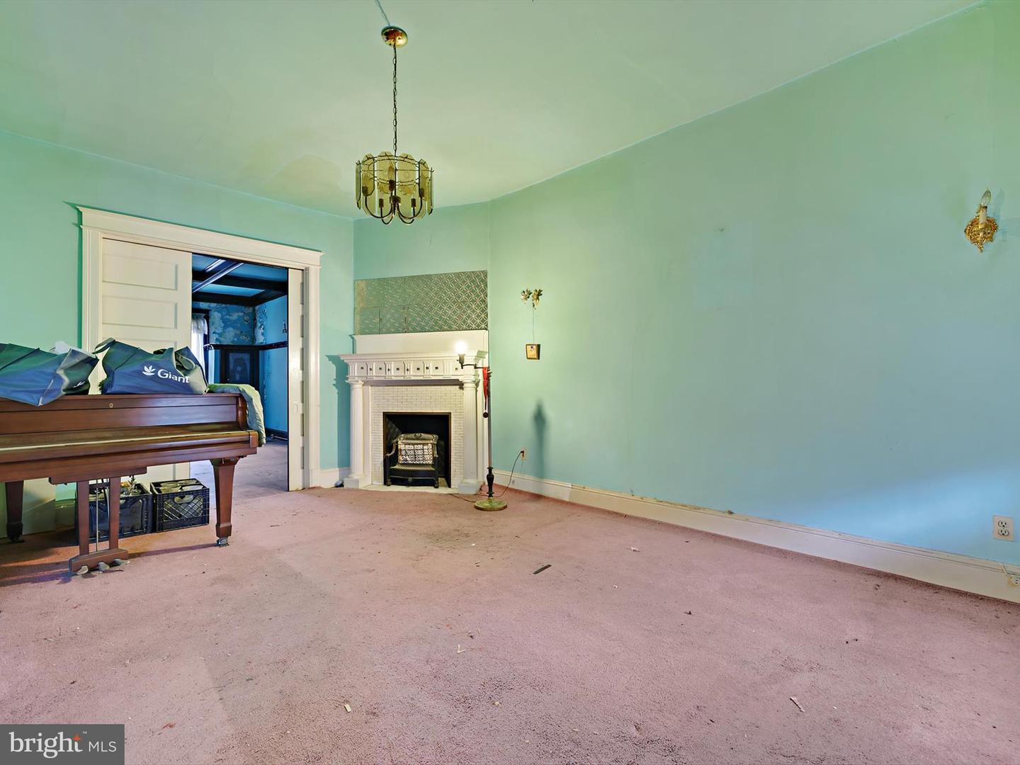 1474 HARVARD ST NW, WASHINGTON, District Of Columbia 20009, 4 Bedrooms Bedrooms, ,2 BathroomsBathrooms,Residential,For sale,1474 HARVARD ST NW,DCDC2192764 MLS # DCDC2192764