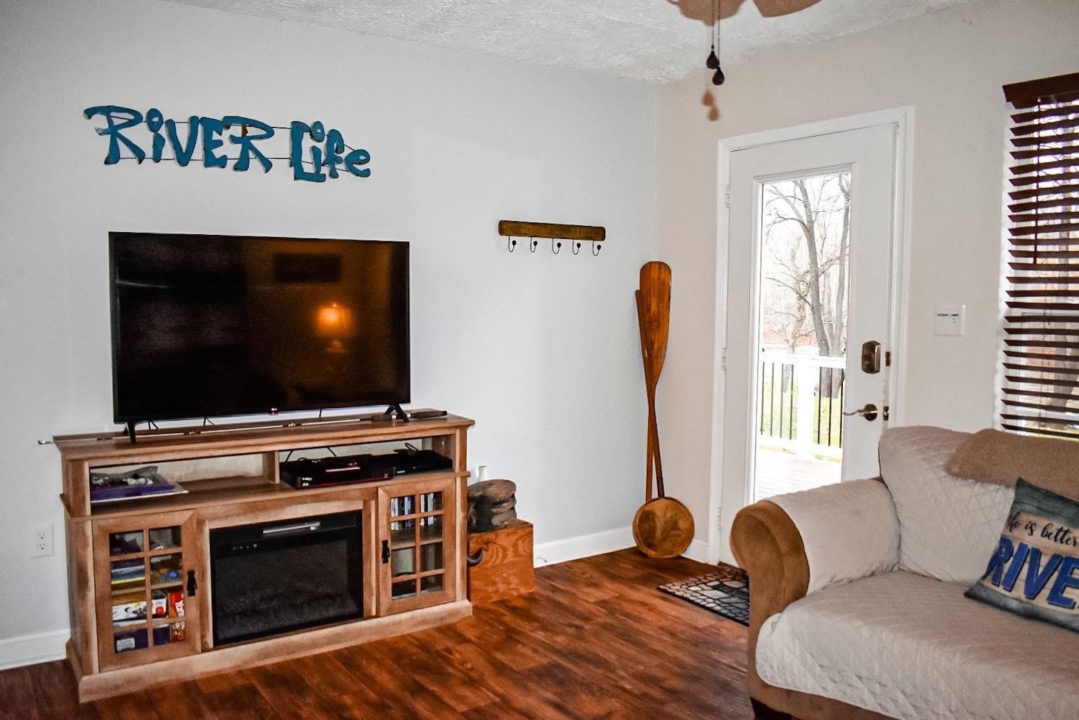 4551 GROVE HILL RIVER RD, SHENANDOAH, Virginia 22849, 3 Bedrooms Bedrooms, ,1 BathroomBathrooms,Residential,4551 GROVE HILL RIVER RD,660852 MLS # 660852
