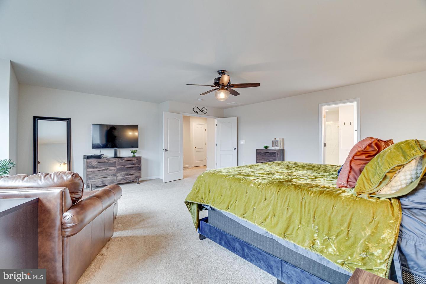 103 BLACK HAWK DR, STAFFORD, Virginia 22554, 5 Bedrooms Bedrooms, ,3 BathroomsBathrooms,Residential,For sale,103 BLACK HAWK DR,VAST2038058 MLS # VAST2038058