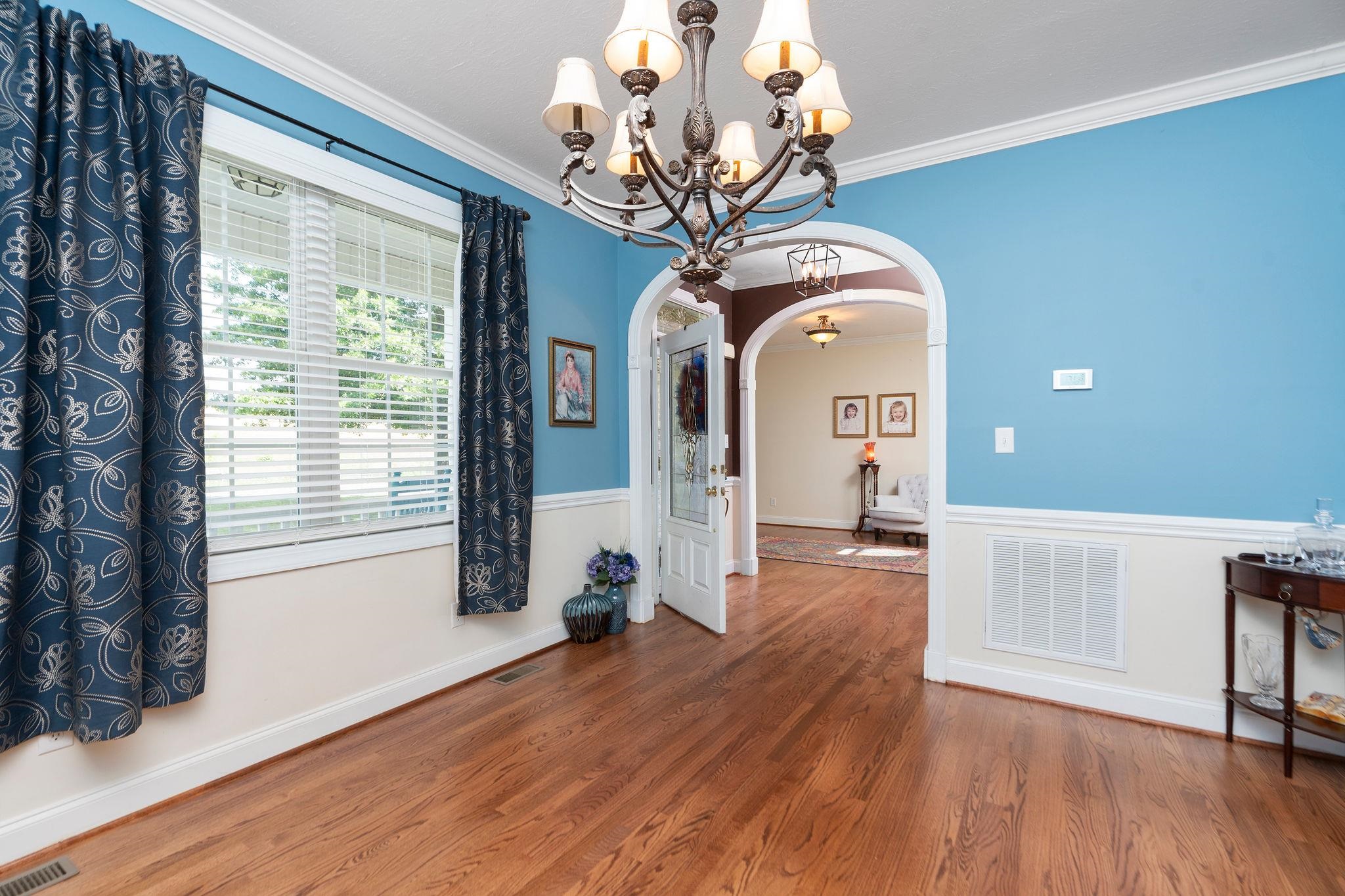 292 HEATHER LN, STAUNTON, Virginia 24401, 4 Bedrooms Bedrooms, ,3 BathroomsBathrooms,Residential,292 HEATHER LN,666415 MLS # 666415