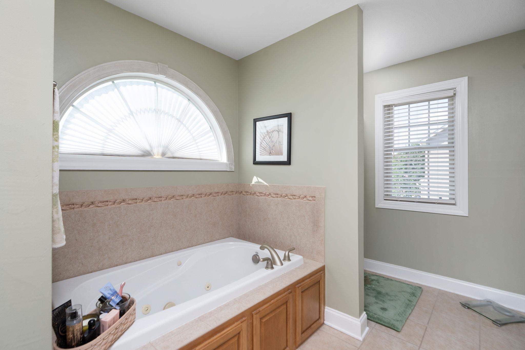 292 HEATHER LN, STAUNTON, Virginia 24401, 4 Bedrooms Bedrooms, ,3 BathroomsBathrooms,Residential,292 HEATHER LN,666415 MLS # 666415