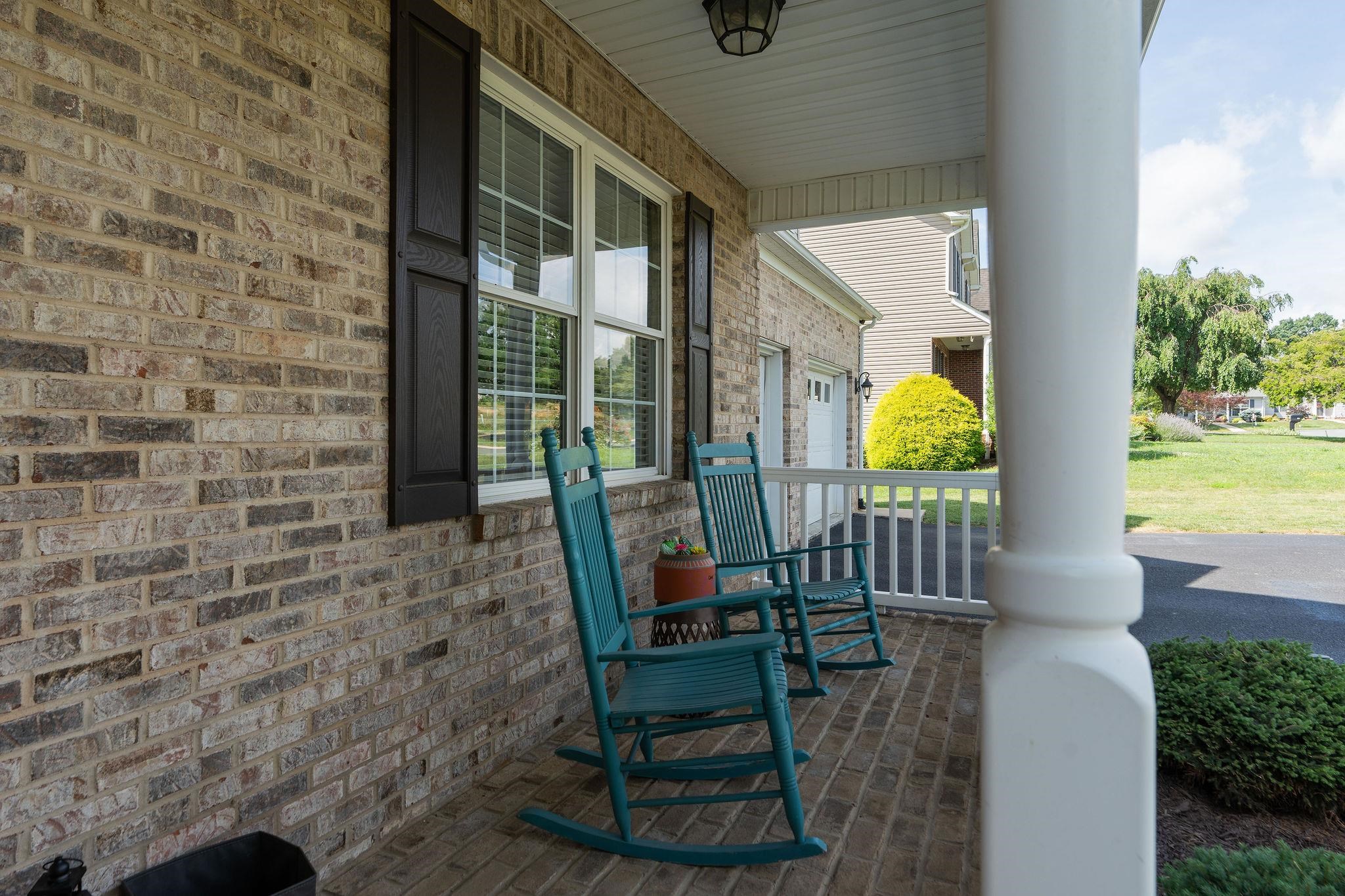 292 HEATHER LN, STAUNTON, Virginia 24401, 4 Bedrooms Bedrooms, ,3 BathroomsBathrooms,Residential,292 HEATHER LN,666415 MLS # 666415
