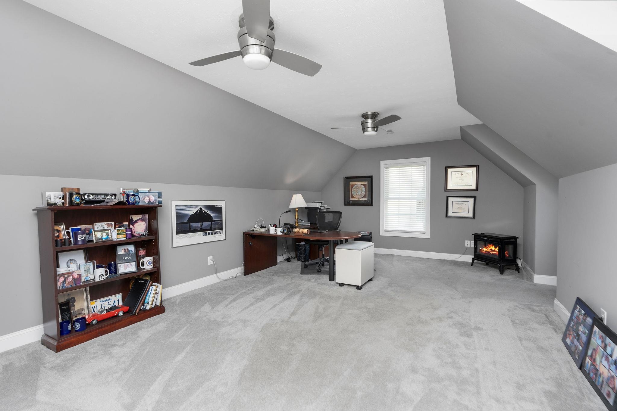 292 HEATHER LN, STAUNTON, Virginia 24401, 4 Bedrooms Bedrooms, ,3 BathroomsBathrooms,Residential,292 HEATHER LN,666415 MLS # 666415