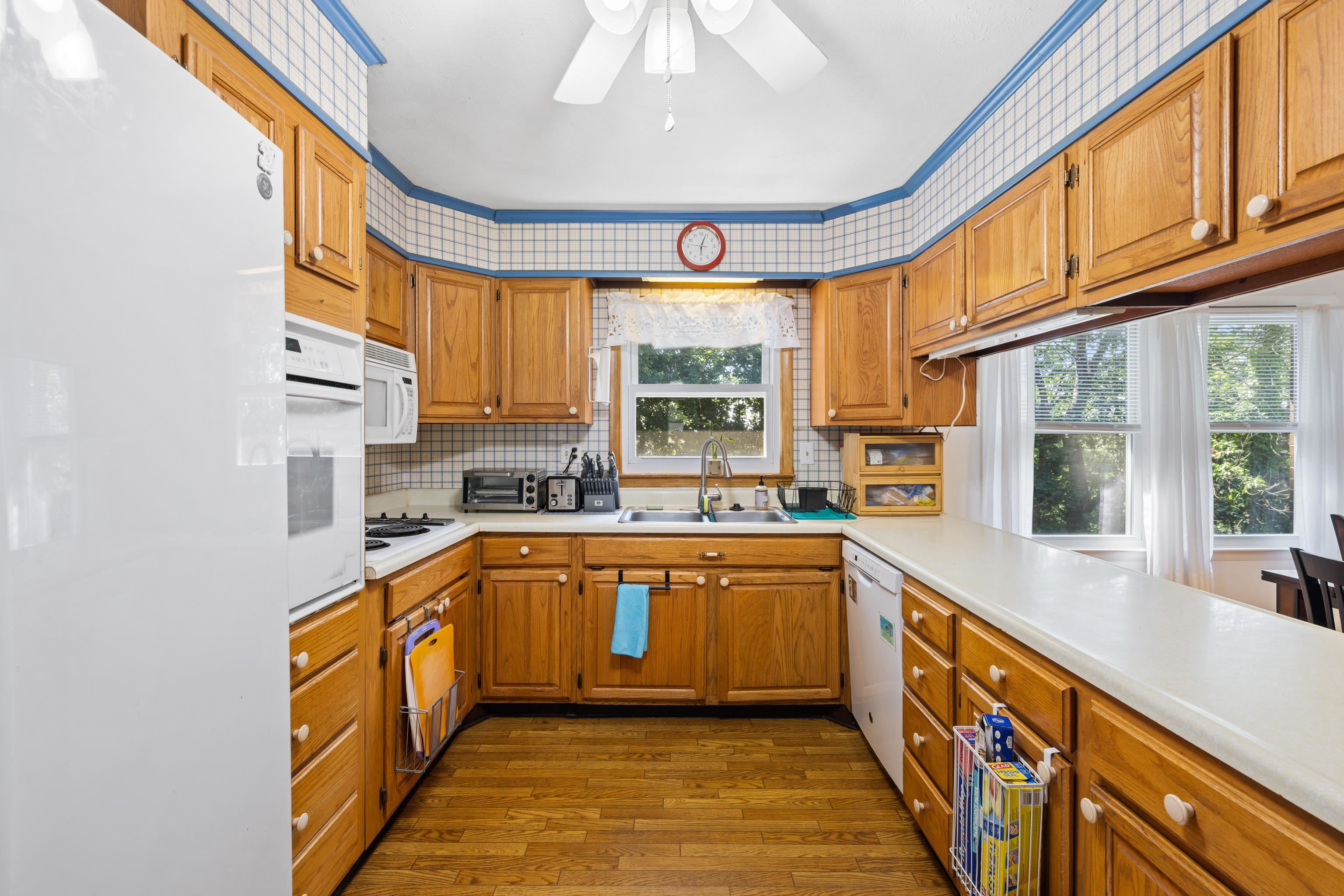 578 HILLTOP DR, STAUNTON, Virginia 24401, 3 Bedrooms Bedrooms, ,1 BathroomBathrooms,Residential,578 HILLTOP DR,666417 MLS # 666417