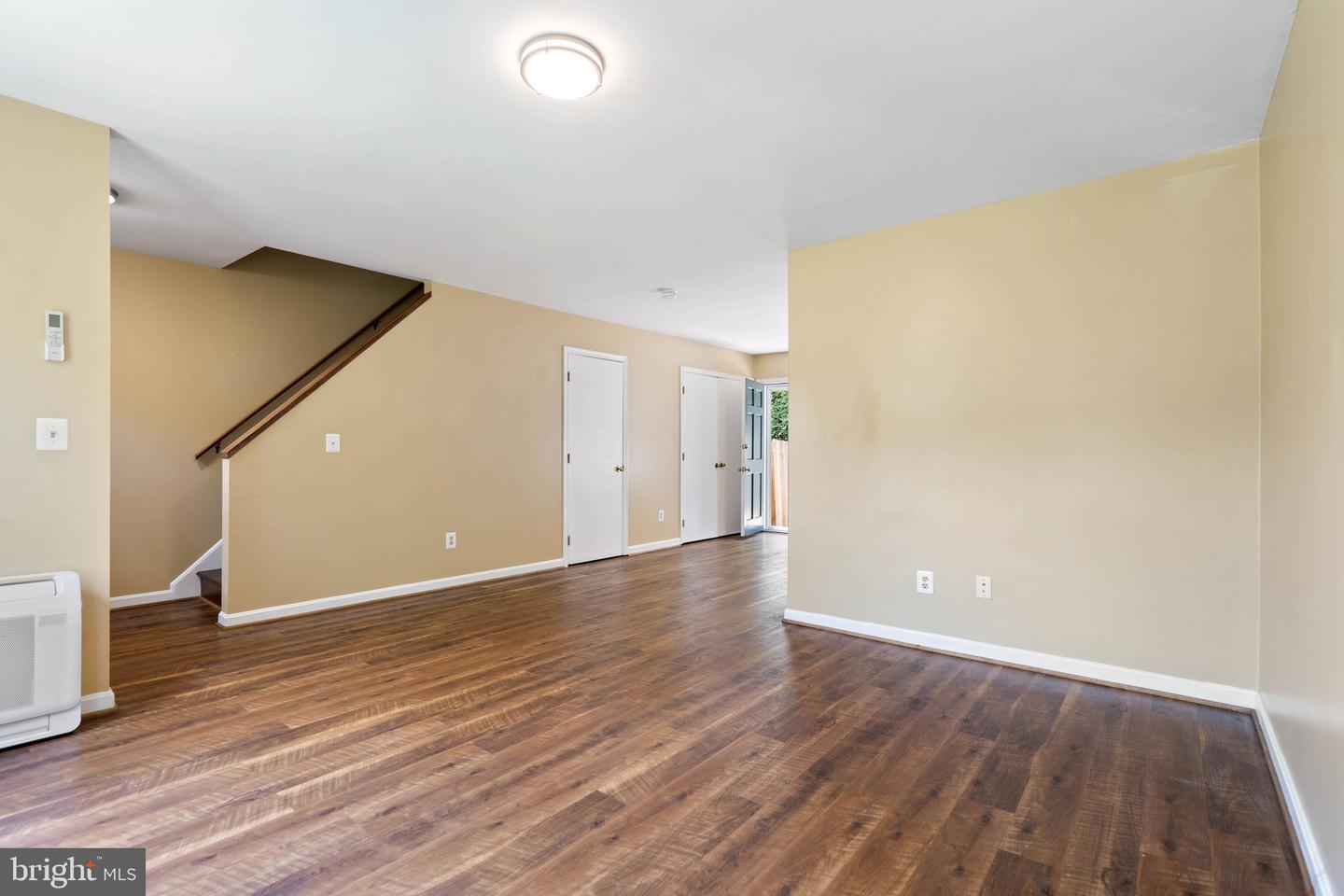 8320 MAUZY SQ, MARSHALL, Virginia 20115, 2 Bedrooms Bedrooms, ,1 BathroomBathrooms,Residential,For sale,8320 MAUZY SQ,VAFQ2016872 MLS # VAFQ2016872