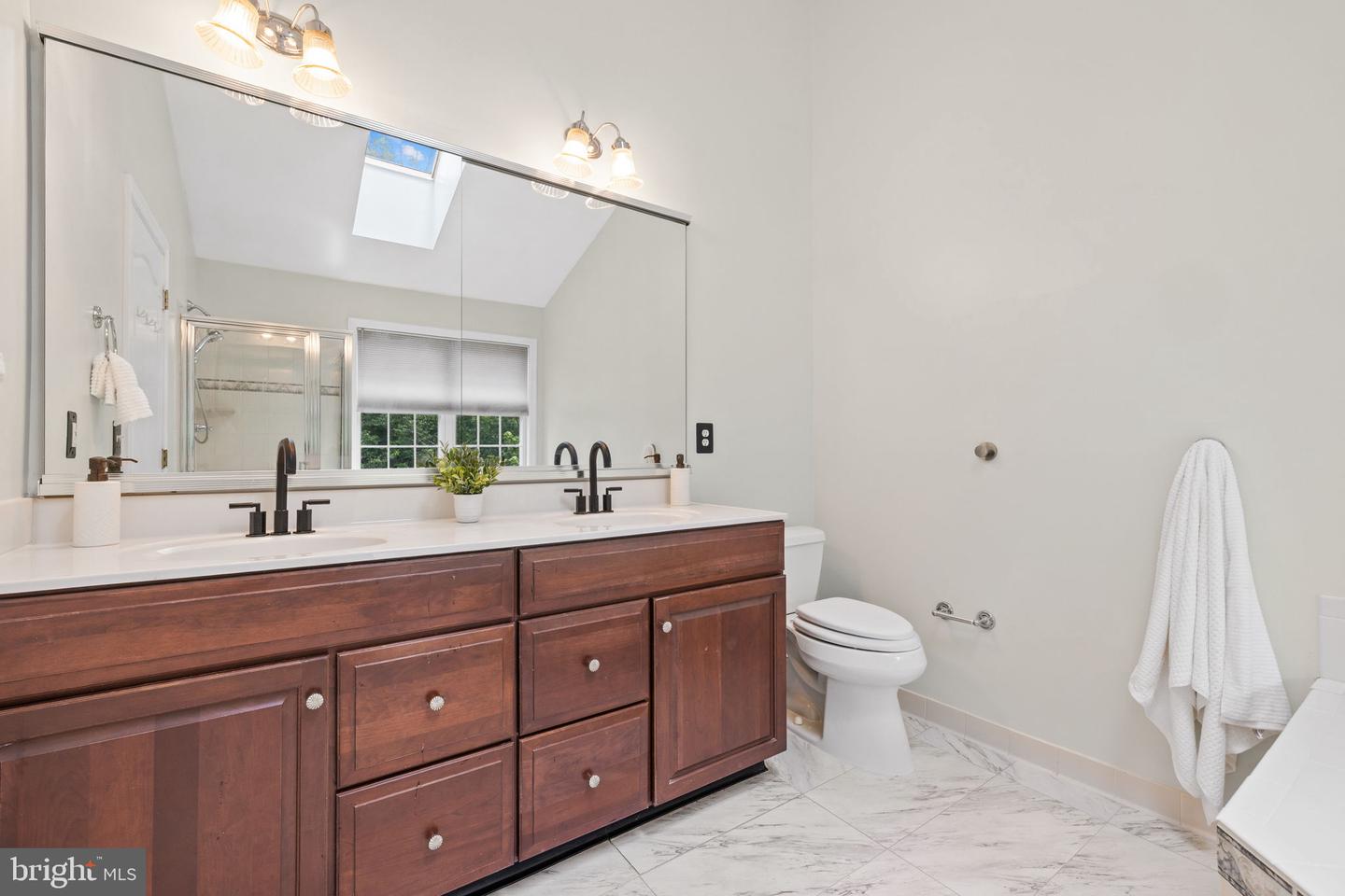 15600 PICKETTS STORE PL, HAYMARKET, Virginia 20169, 4 Bedrooms Bedrooms, ,3 BathroomsBathrooms,Residential,For sale,15600 PICKETTS STORE PL,VAPW2096040 MLS # VAPW2096040