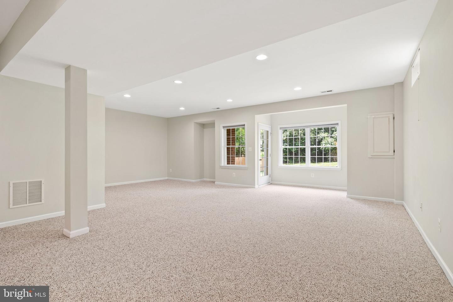 15600 PICKETTS STORE PL, HAYMARKET, Virginia 20169, 4 Bedrooms Bedrooms, ,3 BathroomsBathrooms,Residential,For sale,15600 PICKETTS STORE PL,VAPW2096040 MLS # VAPW2096040