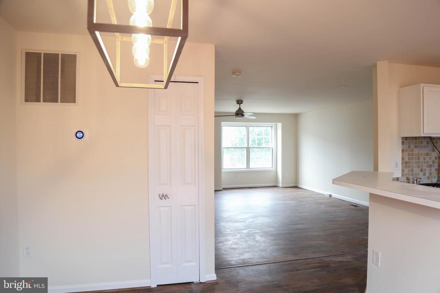 8461 TACKHOUSE LOOP, GAINESVILLE, Virginia 20155, 3 Bedrooms Bedrooms, ,2 BathroomsBathrooms,Residential,For sale,8461 TACKHOUSE LOOP,VAPW2096404 MLS # VAPW2096404