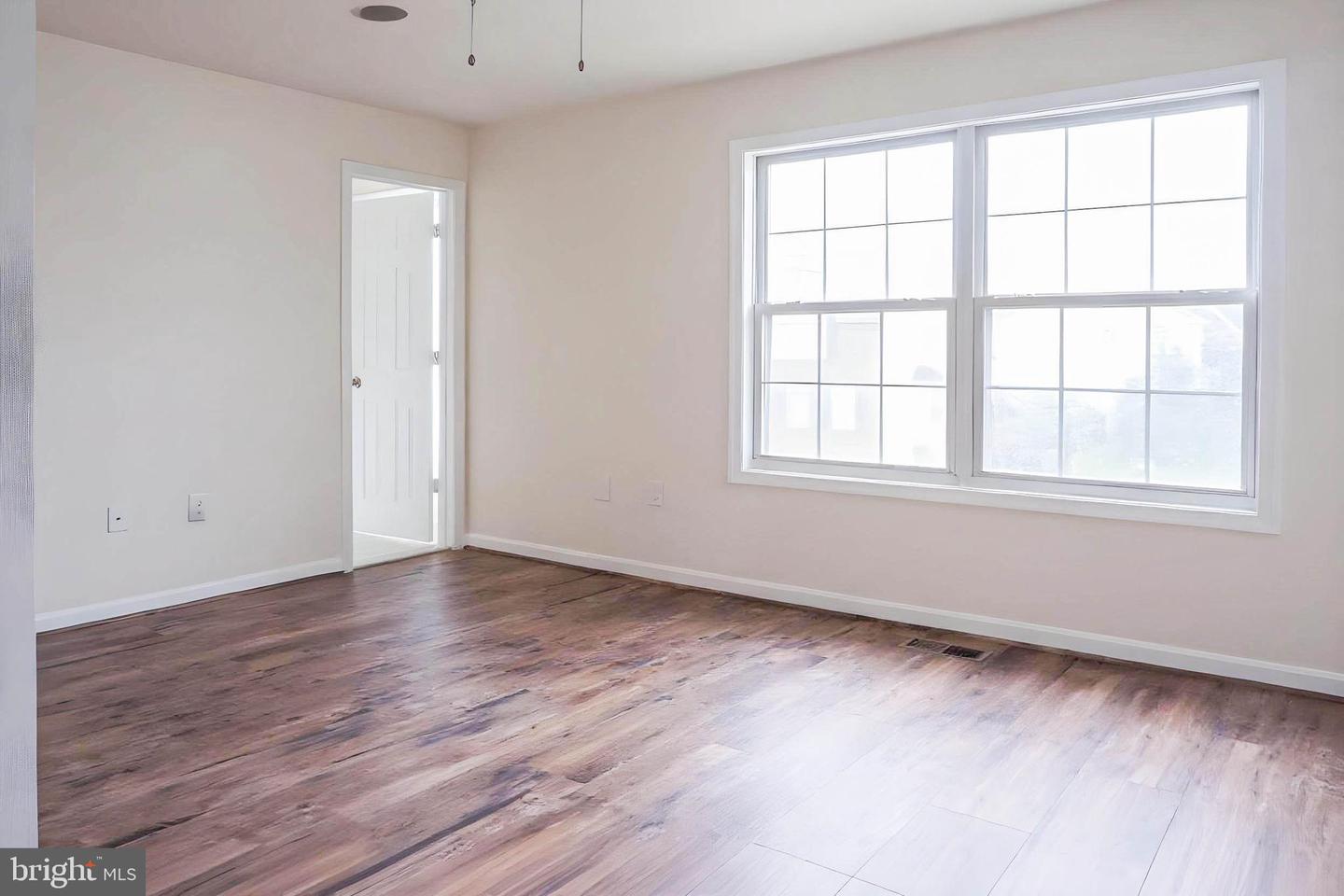 8461 TACKHOUSE LOOP, GAINESVILLE, Virginia 20155, 3 Bedrooms Bedrooms, ,2 BathroomsBathrooms,Residential,For sale,8461 TACKHOUSE LOOP,VAPW2096404 MLS # VAPW2096404