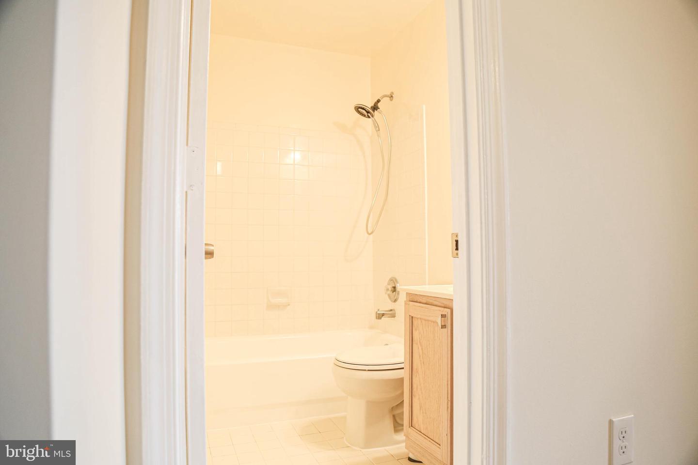 8461 TACKHOUSE LOOP, GAINESVILLE, Virginia 20155, 3 Bedrooms Bedrooms, ,2 BathroomsBathrooms,Residential,For sale,8461 TACKHOUSE LOOP,VAPW2096404 MLS # VAPW2096404