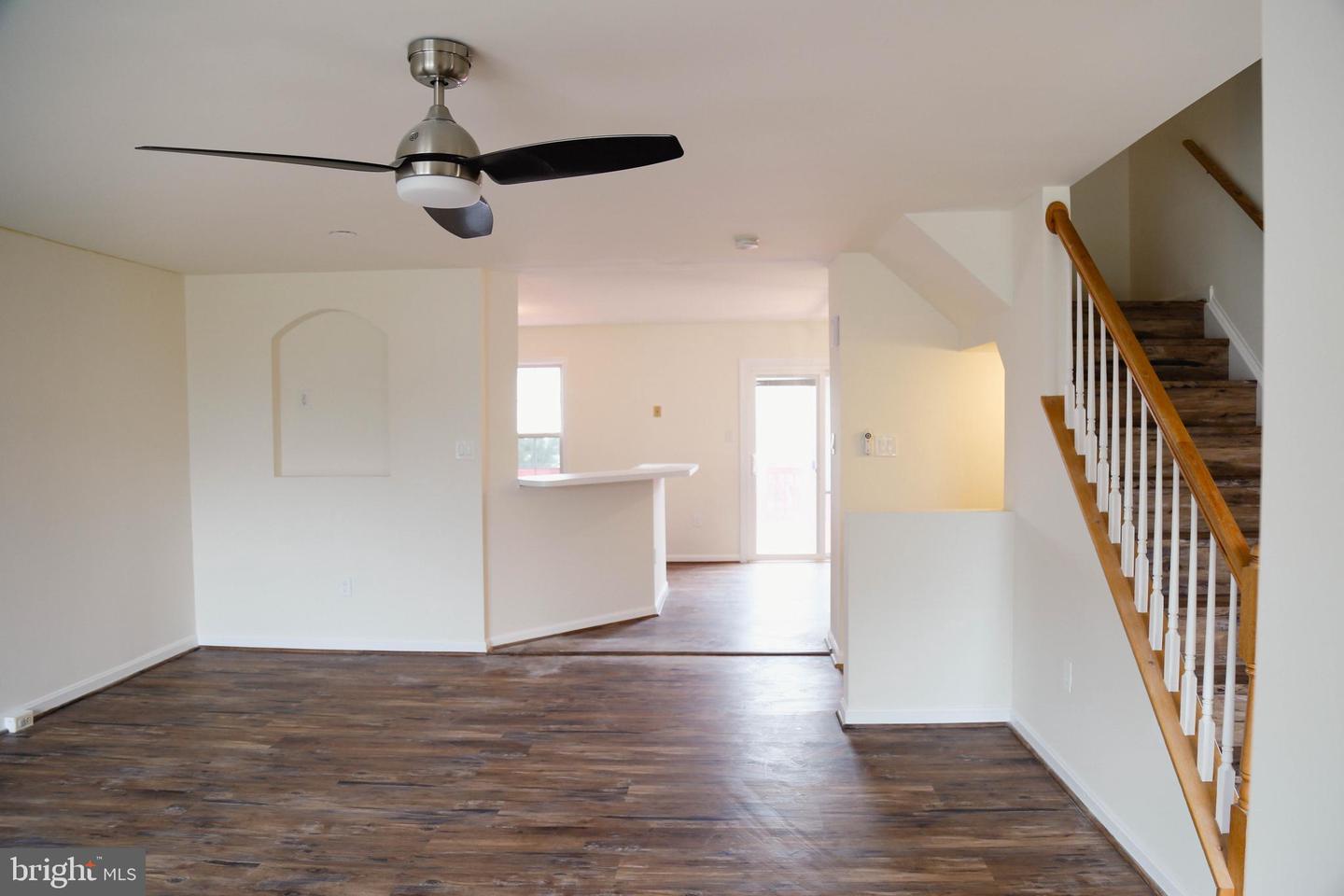 8461 TACKHOUSE LOOP, GAINESVILLE, Virginia 20155, 3 Bedrooms Bedrooms, ,2 BathroomsBathrooms,Residential,For sale,8461 TACKHOUSE LOOP,VAPW2096404 MLS # VAPW2096404