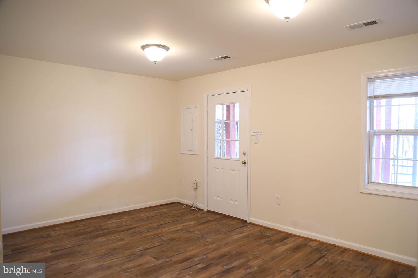 8461 TACKHOUSE LOOP, GAINESVILLE, Virginia 20155, 3 Bedrooms Bedrooms, ,2 BathroomsBathrooms,Residential,For sale,8461 TACKHOUSE LOOP,VAPW2096404 MLS # VAPW2096404