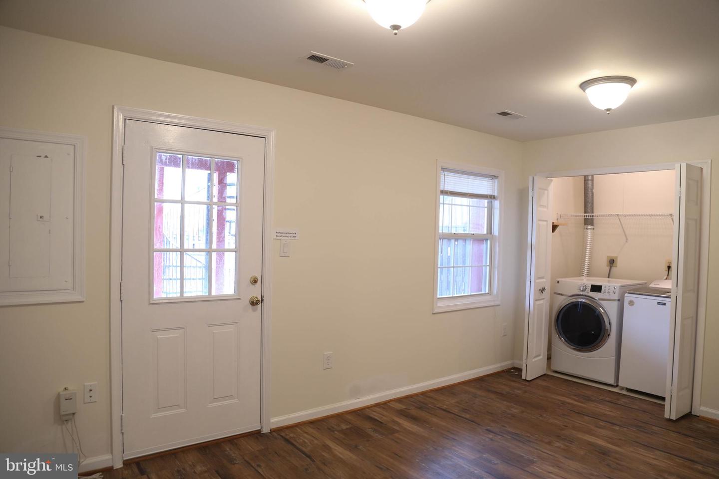 8461 TACKHOUSE LOOP, GAINESVILLE, Virginia 20155, 3 Bedrooms Bedrooms, ,2 BathroomsBathrooms,Residential,For sale,8461 TACKHOUSE LOOP,VAPW2096404 MLS # VAPW2096404