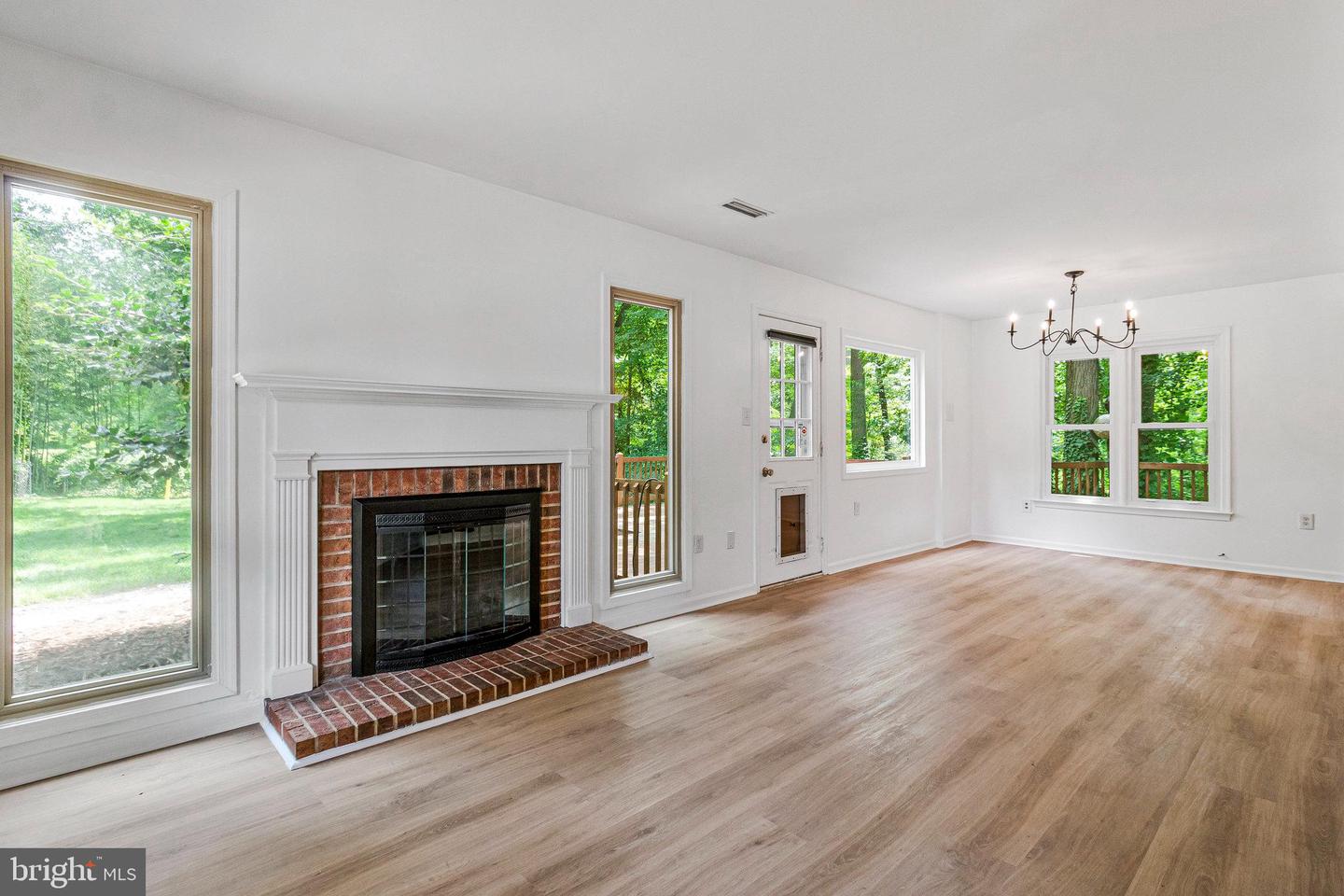 6943 DEER RUN DR, ALEXANDRIA, Virginia 22306, 3 Bedrooms Bedrooms, ,2 BathroomsBathrooms,Residential,For sale,6943 DEER RUN DR,VAFX2246562 MLS # VAFX2246562