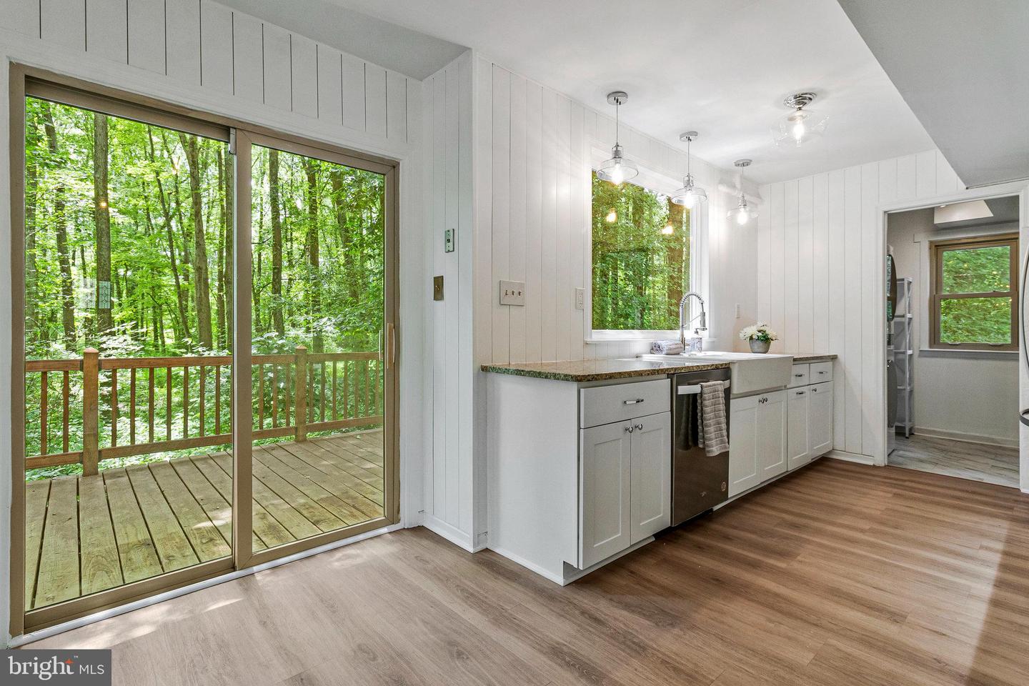 6943 DEER RUN DR, ALEXANDRIA, Virginia 22306, 3 Bedrooms Bedrooms, ,2 BathroomsBathrooms,Residential,For sale,6943 DEER RUN DR,VAFX2246562 MLS # VAFX2246562