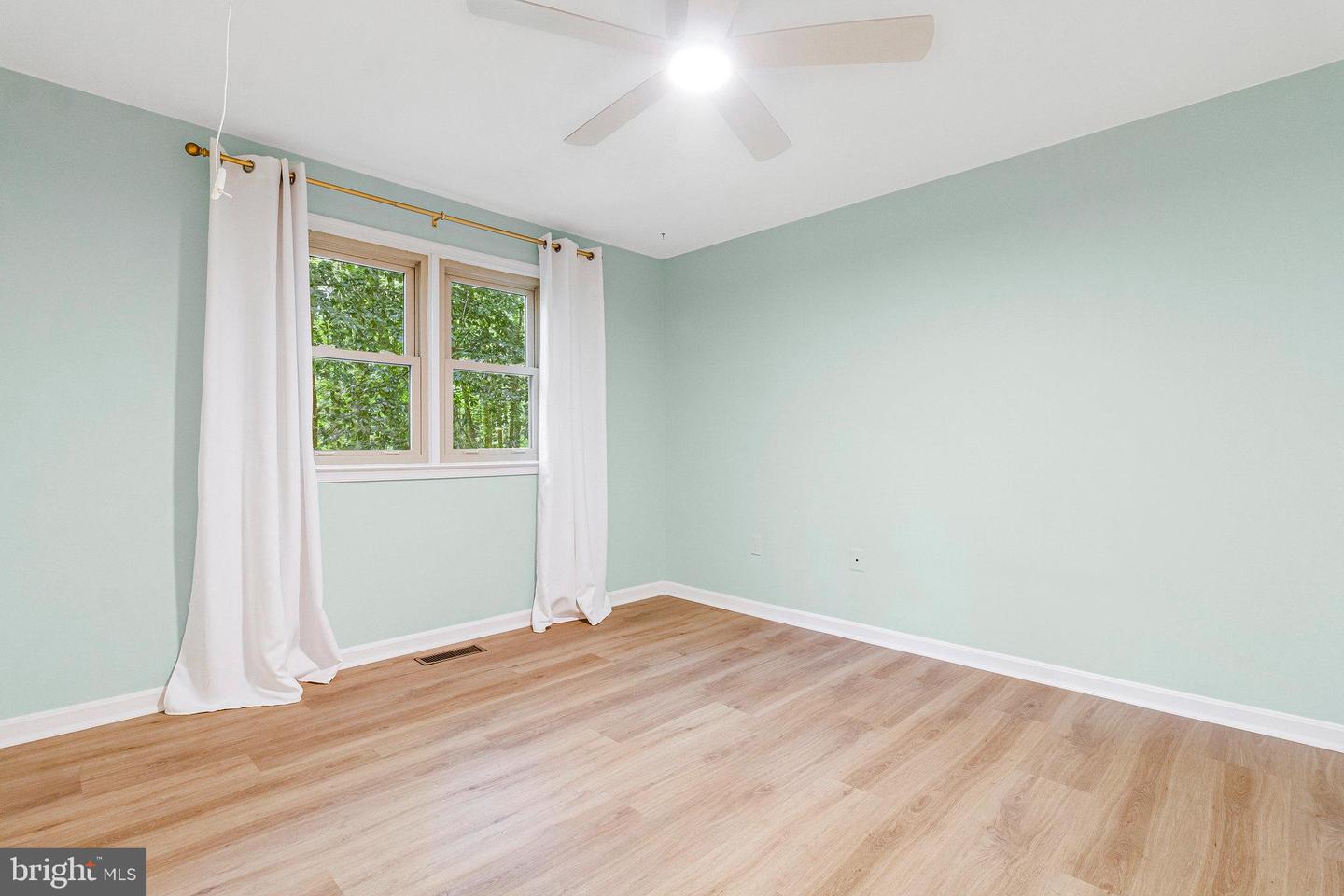 6943 DEER RUN DR, ALEXANDRIA, Virginia 22306, 3 Bedrooms Bedrooms, ,2 BathroomsBathrooms,Residential,For sale,6943 DEER RUN DR,VAFX2246562 MLS # VAFX2246562