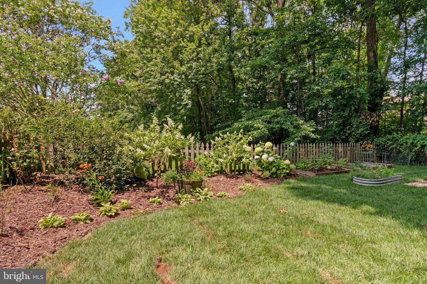 6943 DEER RUN DR, ALEXANDRIA, Virginia 22306, 3 Bedrooms Bedrooms, ,2 BathroomsBathrooms,Residential,For sale,6943 DEER RUN DR,VAFX2246562 MLS # VAFX2246562