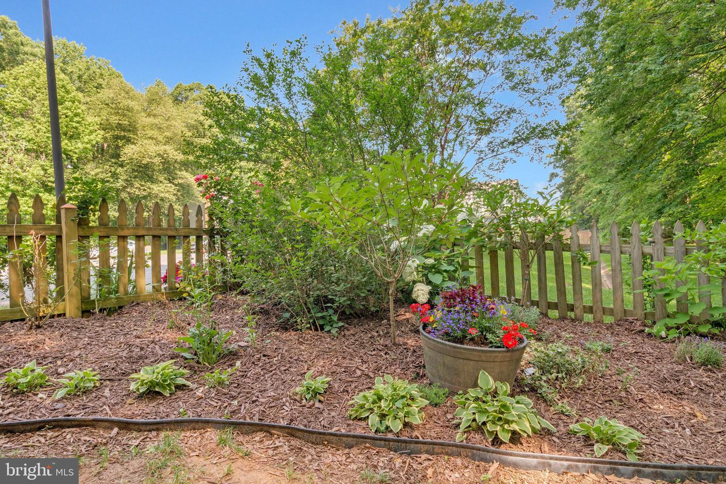 6943 DEER RUN DR, ALEXANDRIA, Virginia 22306, 3 Bedrooms Bedrooms, ,2 BathroomsBathrooms,Residential,For sale,6943 DEER RUN DR,VAFX2246562 MLS # VAFX2246562