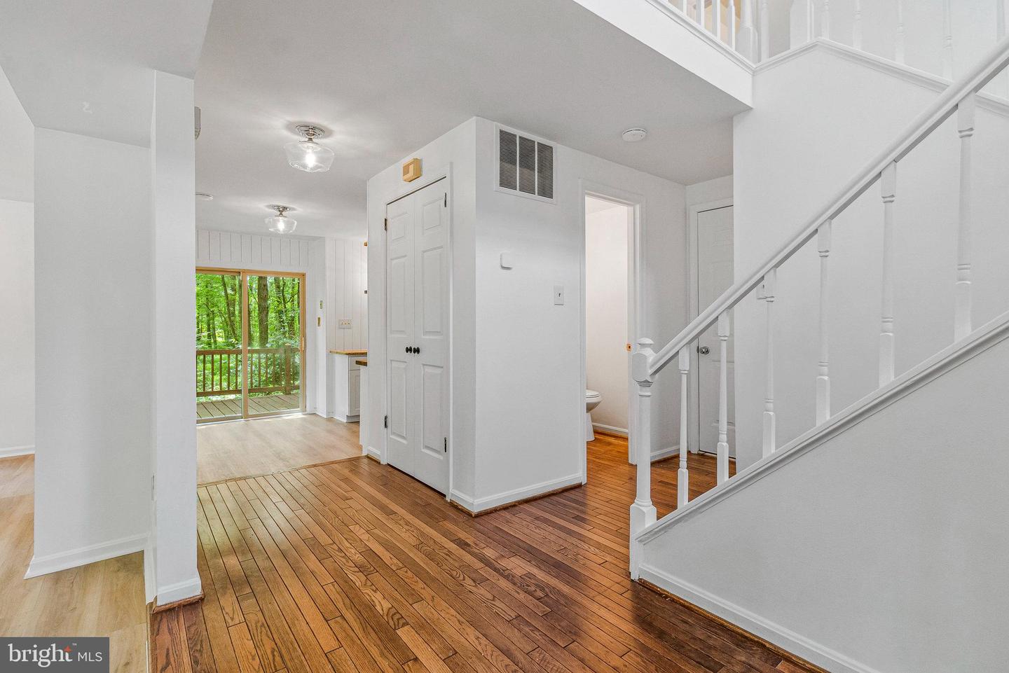 6943 DEER RUN DR, ALEXANDRIA, Virginia 22306, 3 Bedrooms Bedrooms, ,2 BathroomsBathrooms,Residential,For sale,6943 DEER RUN DR,VAFX2246562 MLS # VAFX2246562