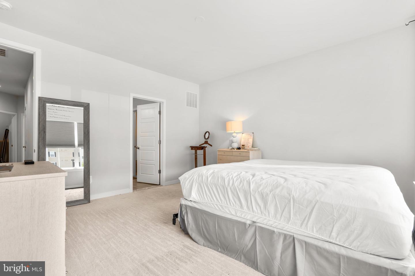 6181 VENETO TER, ALEXANDRIA, Virginia 22312, 3 Bedrooms Bedrooms, ,3 BathroomsBathrooms,Residential,For sale,6181 VENETO TER,VAFX2246648 MLS # VAFX2246648