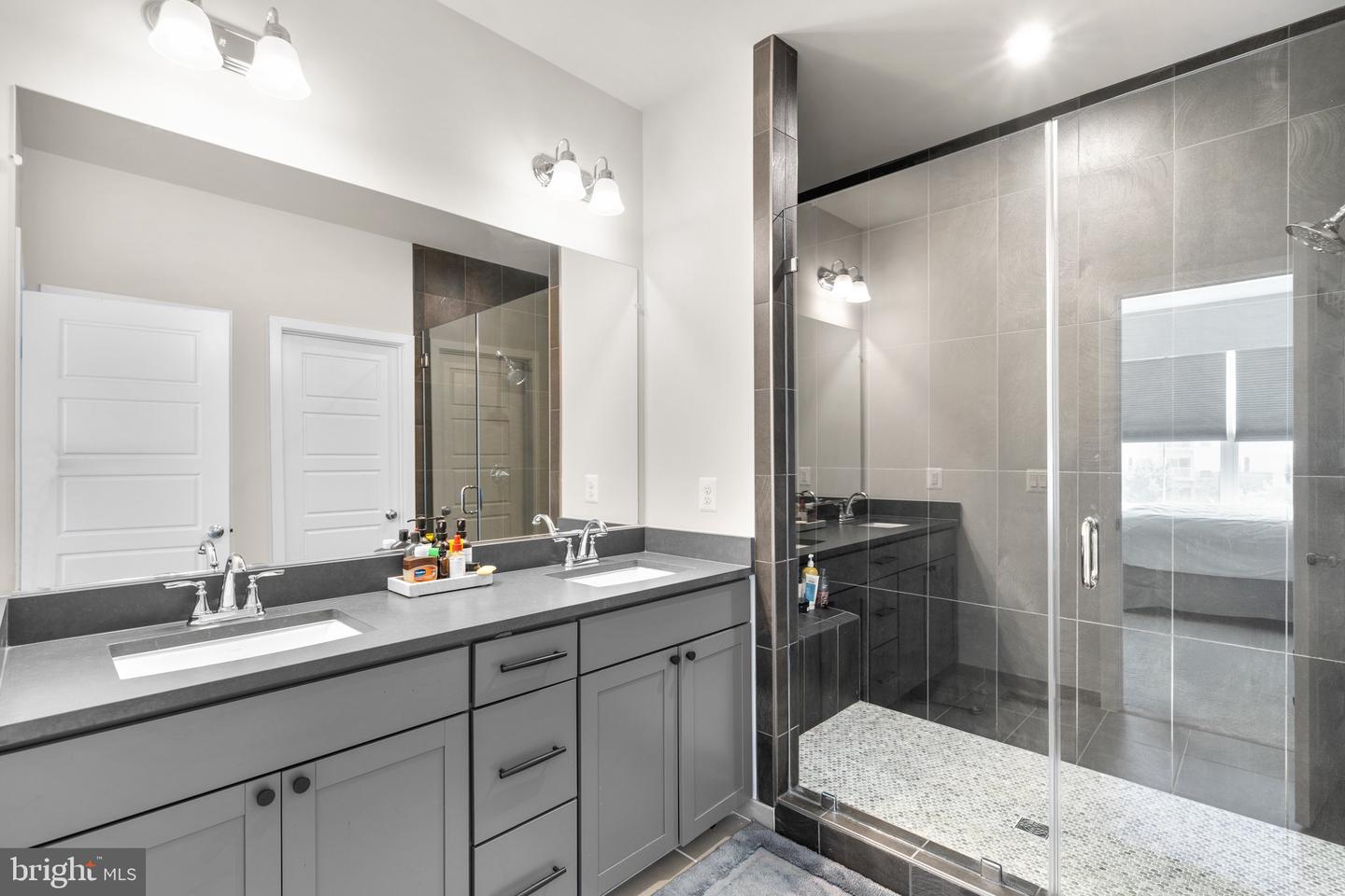 6181 VENETO TER, ALEXANDRIA, Virginia 22312, 3 Bedrooms Bedrooms, ,3 BathroomsBathrooms,Residential,For sale,6181 VENETO TER,VAFX2246648 MLS # VAFX2246648