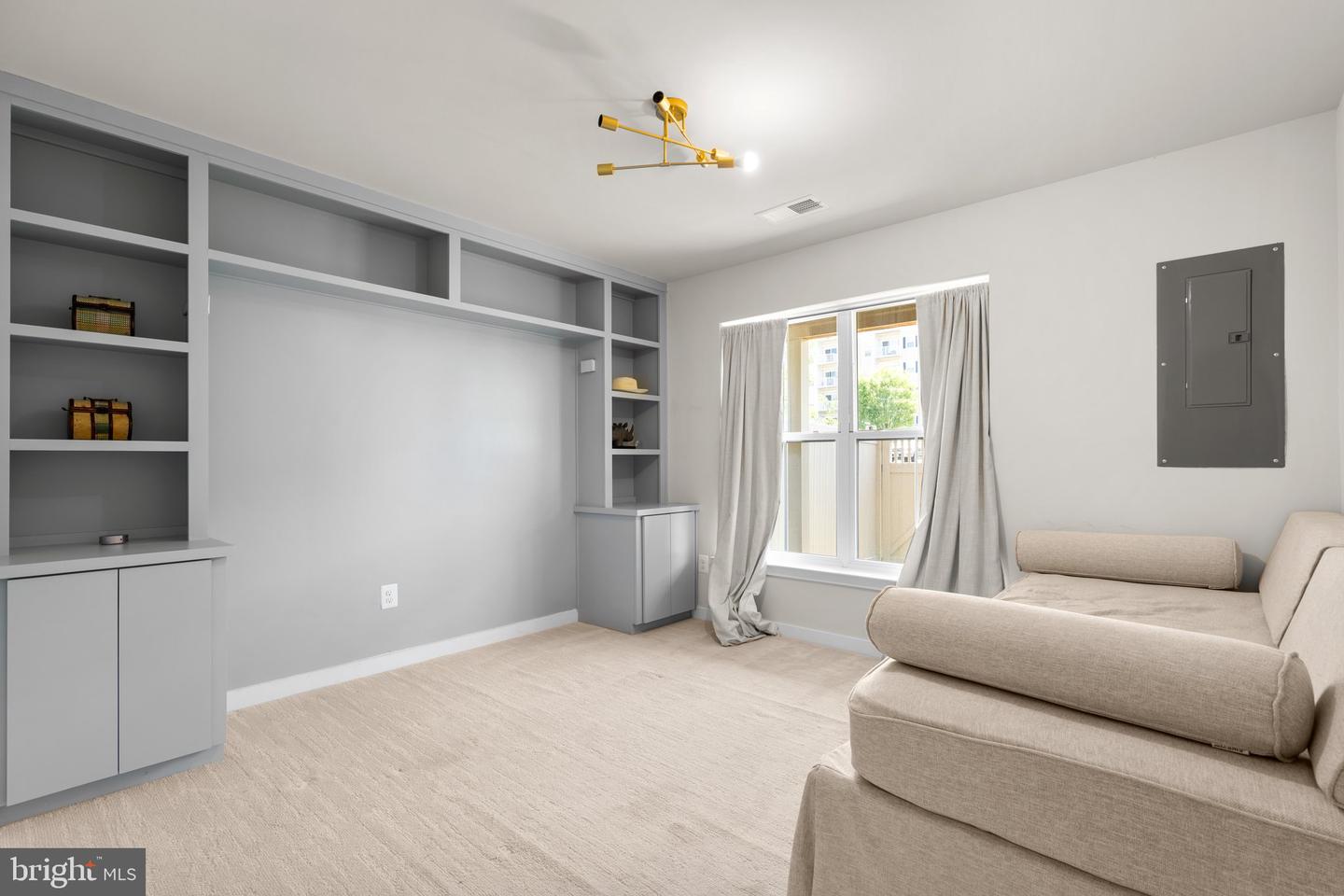 6181 VENETO TER, ALEXANDRIA, Virginia 22312, 3 Bedrooms Bedrooms, ,3 BathroomsBathrooms,Residential,For sale,6181 VENETO TER,VAFX2246648 MLS # VAFX2246648