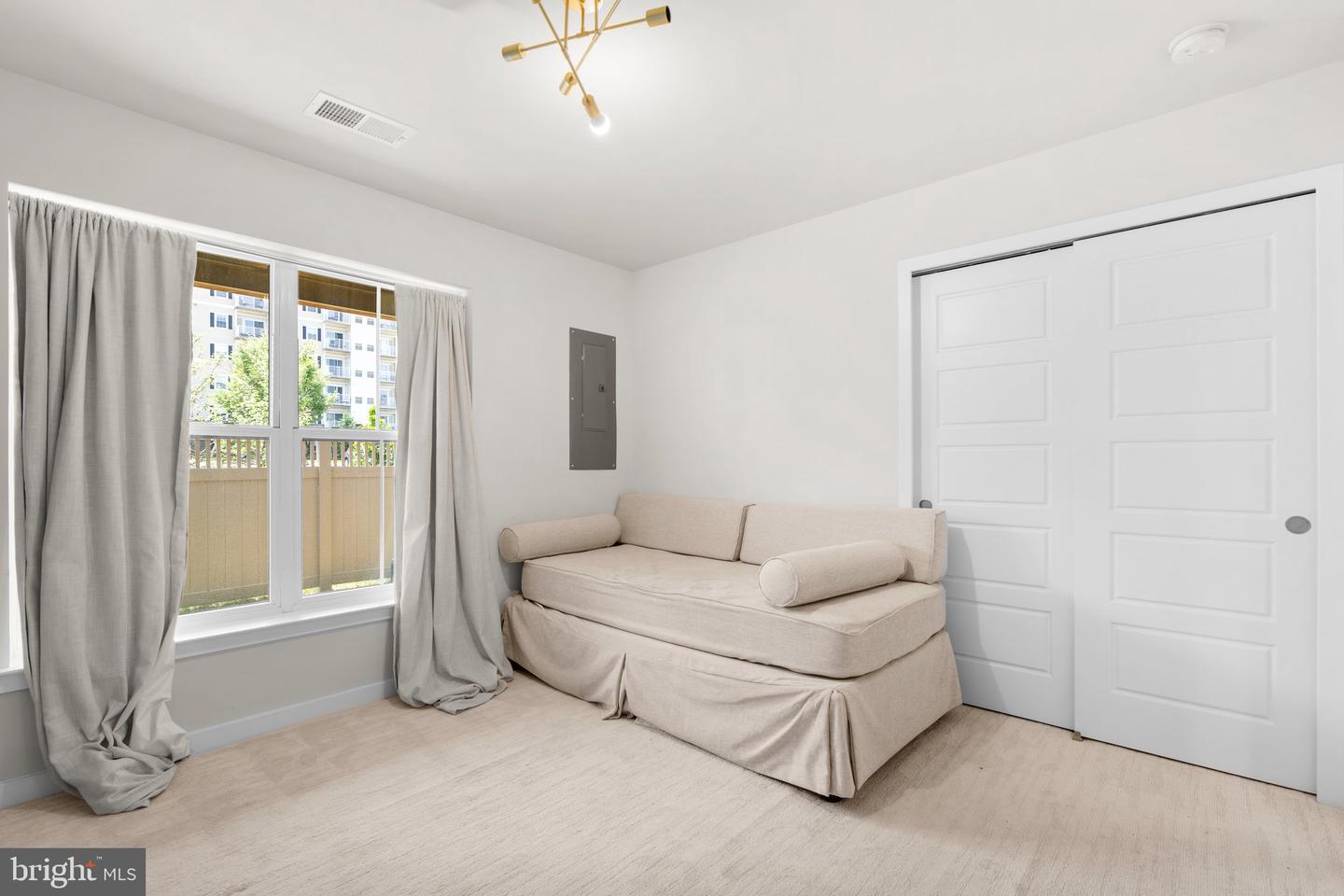 6181 VENETO TER, ALEXANDRIA, Virginia 22312, 3 Bedrooms Bedrooms, ,3 BathroomsBathrooms,Residential,For sale,6181 VENETO TER,VAFX2246648 MLS # VAFX2246648
