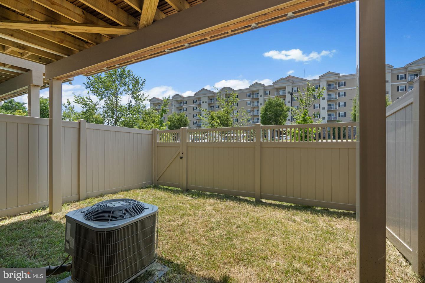 6181 VENETO TER, ALEXANDRIA, Virginia 22312, 3 Bedrooms Bedrooms, ,3 BathroomsBathrooms,Residential,For sale,6181 VENETO TER,VAFX2246648 MLS # VAFX2246648