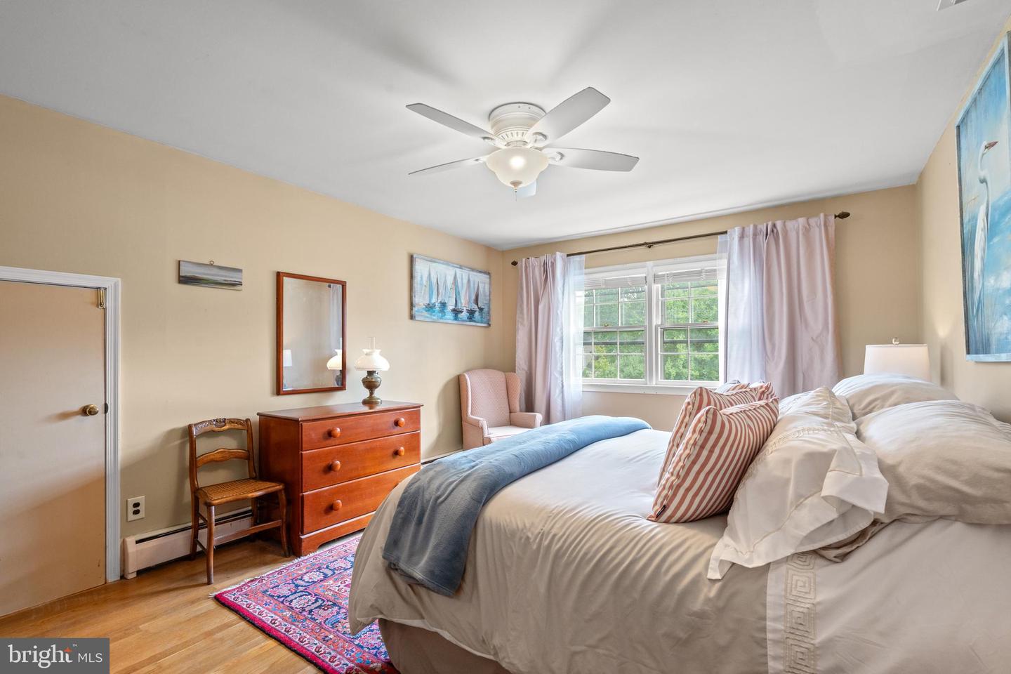 7851 MIDDAY LN, ALEXANDRIA, Virginia 22306, 4 Bedrooms Bedrooms, ,2 BathroomsBathrooms,Residential,For sale,7851 MIDDAY LN,VAFX2246964 MLS # VAFX2246964