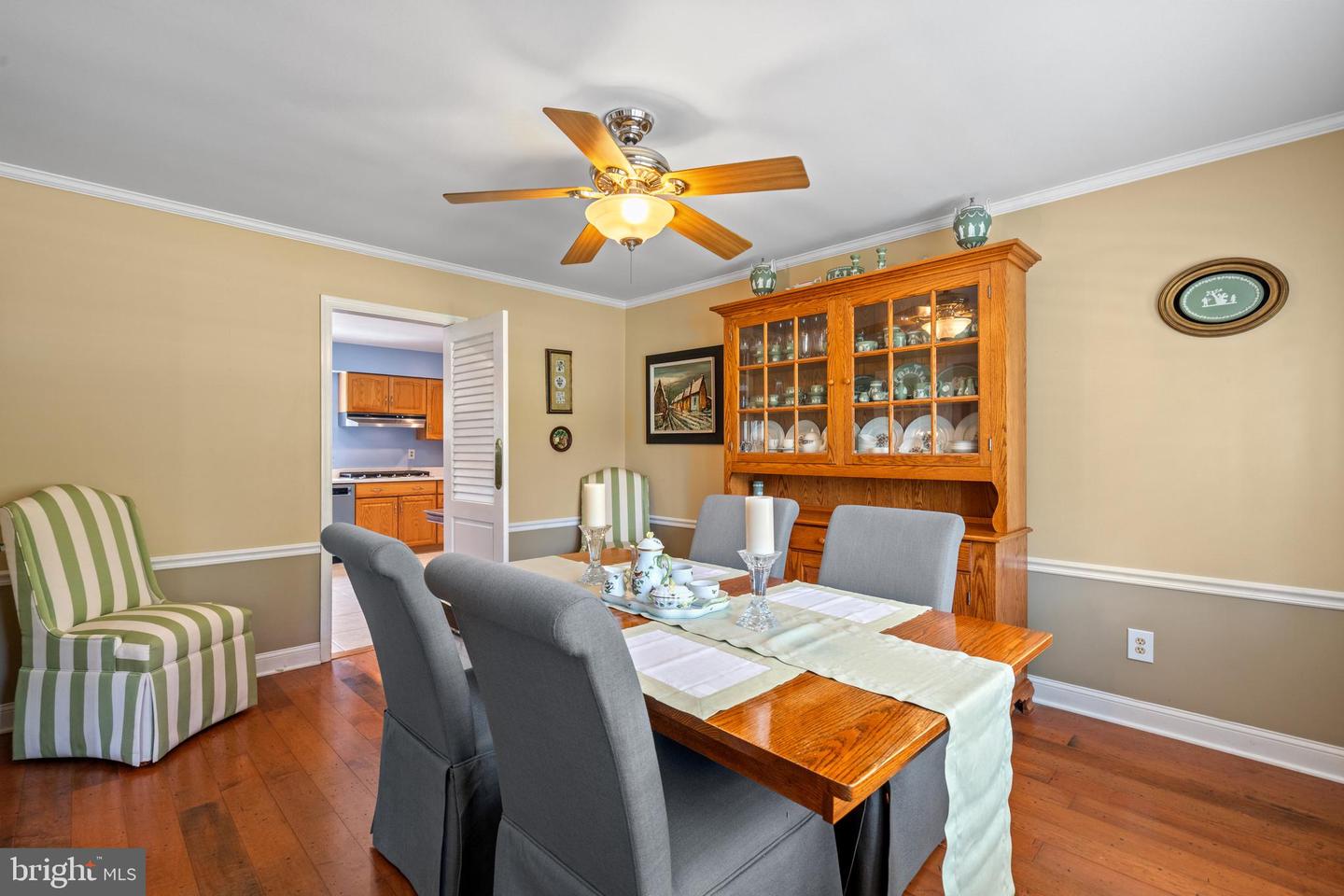 7851 MIDDAY LN, ALEXANDRIA, Virginia 22306, 4 Bedrooms Bedrooms, ,2 BathroomsBathrooms,Residential,For sale,7851 MIDDAY LN,VAFX2246964 MLS # VAFX2246964