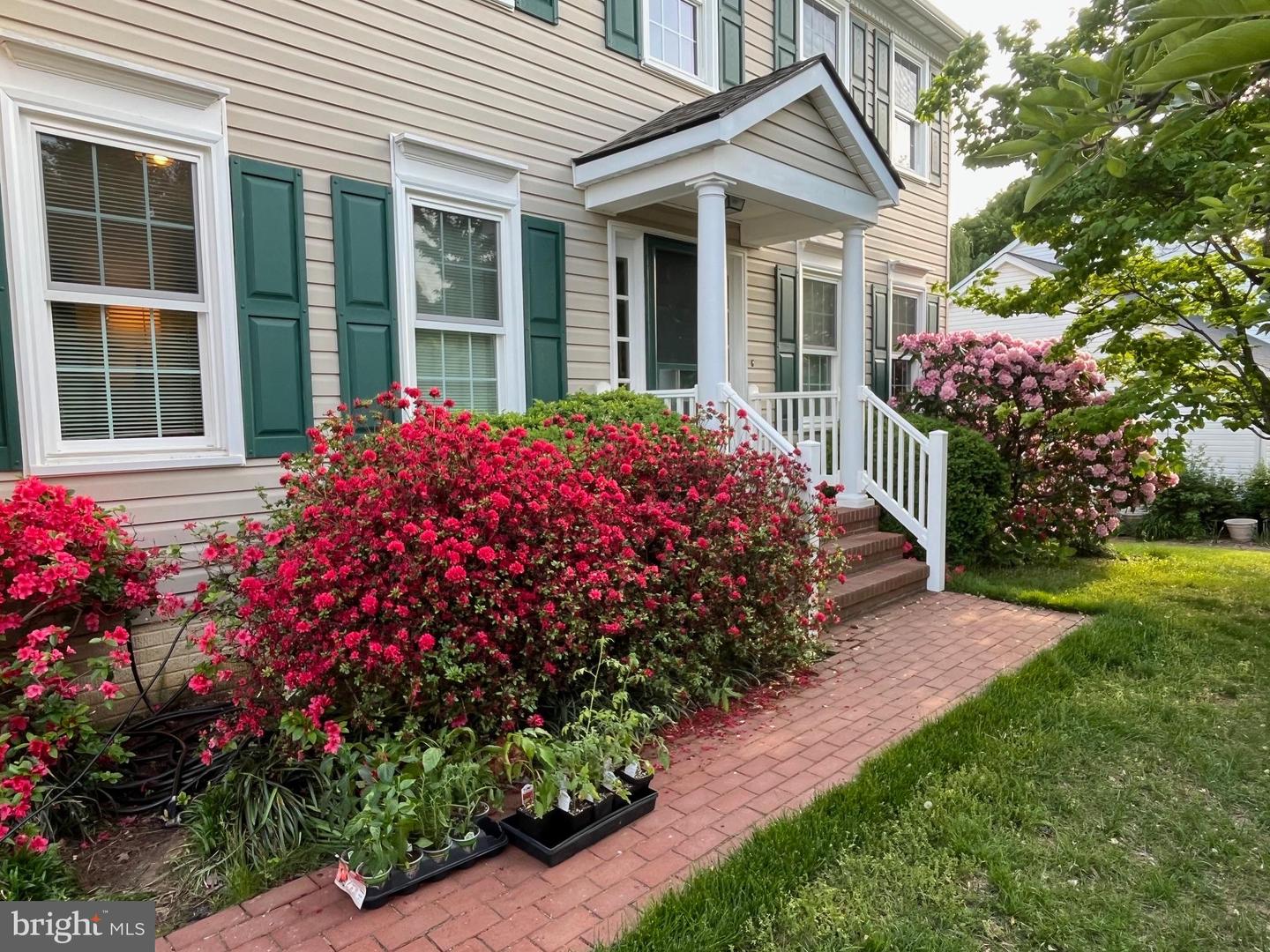 6120 N DANFORD ST, FREDERICKSBURG, Virginia 22407, 4 Bedrooms Bedrooms, ,3 BathroomsBathrooms,Residential,For sale,6120 N DANFORD ST,VASP2033898 MLS # VASP2033898