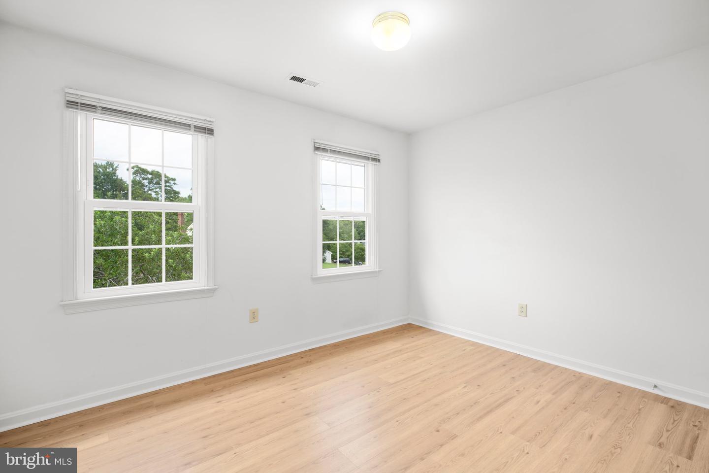6120 N DANFORD ST, FREDERICKSBURG, Virginia 22407, 4 Bedrooms Bedrooms, ,3 BathroomsBathrooms,Residential,For sale,6120 N DANFORD ST,VASP2033898 MLS # VASP2033898