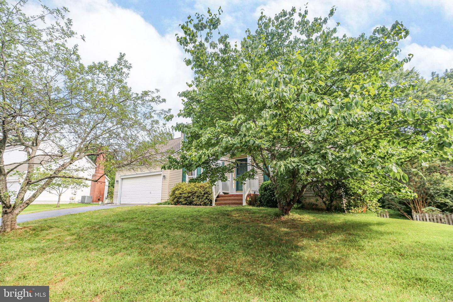 6120 N DANFORD ST, FREDERICKSBURG, Virginia 22407, 4 Bedrooms Bedrooms, ,3 BathroomsBathrooms,Residential,For sale,6120 N DANFORD ST,VASP2033898 MLS # VASP2033898