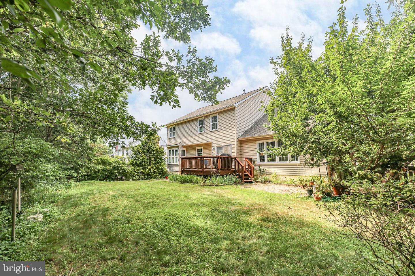 6120 N DANFORD ST, FREDERICKSBURG, Virginia 22407, 4 Bedrooms Bedrooms, ,3 BathroomsBathrooms,Residential,For sale,6120 N DANFORD ST,VASP2033898 MLS # VASP2033898
