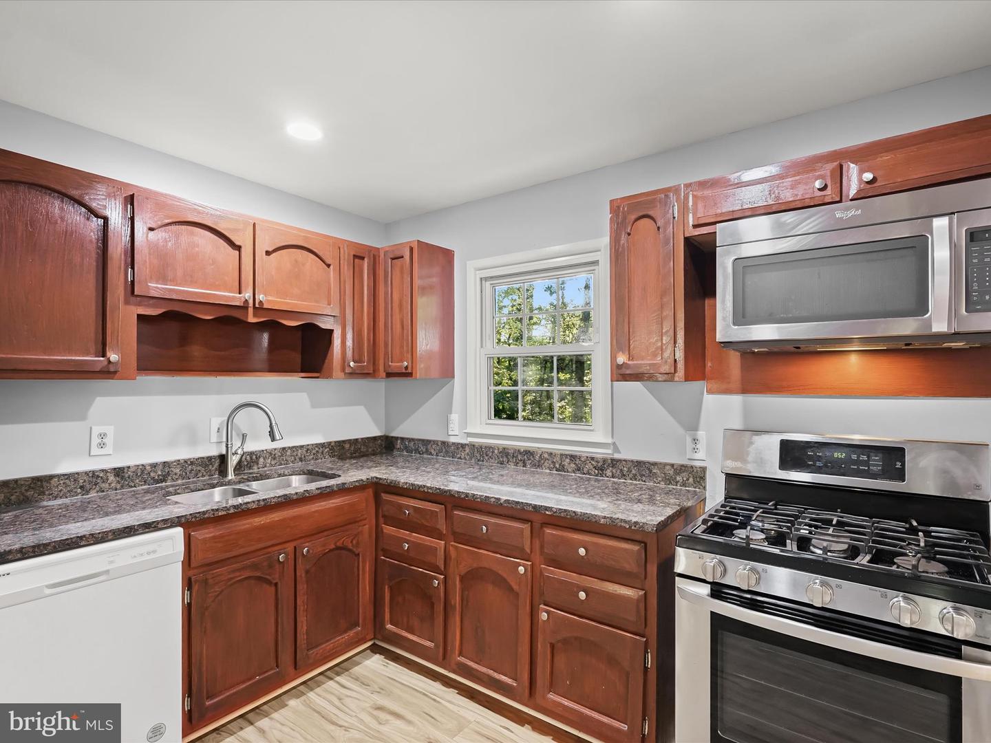 14460 DEL MAR DR, WOODBRIDGE, Virginia 22193, 5 Bedrooms Bedrooms, ,3 BathroomsBathrooms,Residential,For sale,14460 DEL MAR DR,VAPW2096902 MLS # VAPW2096902