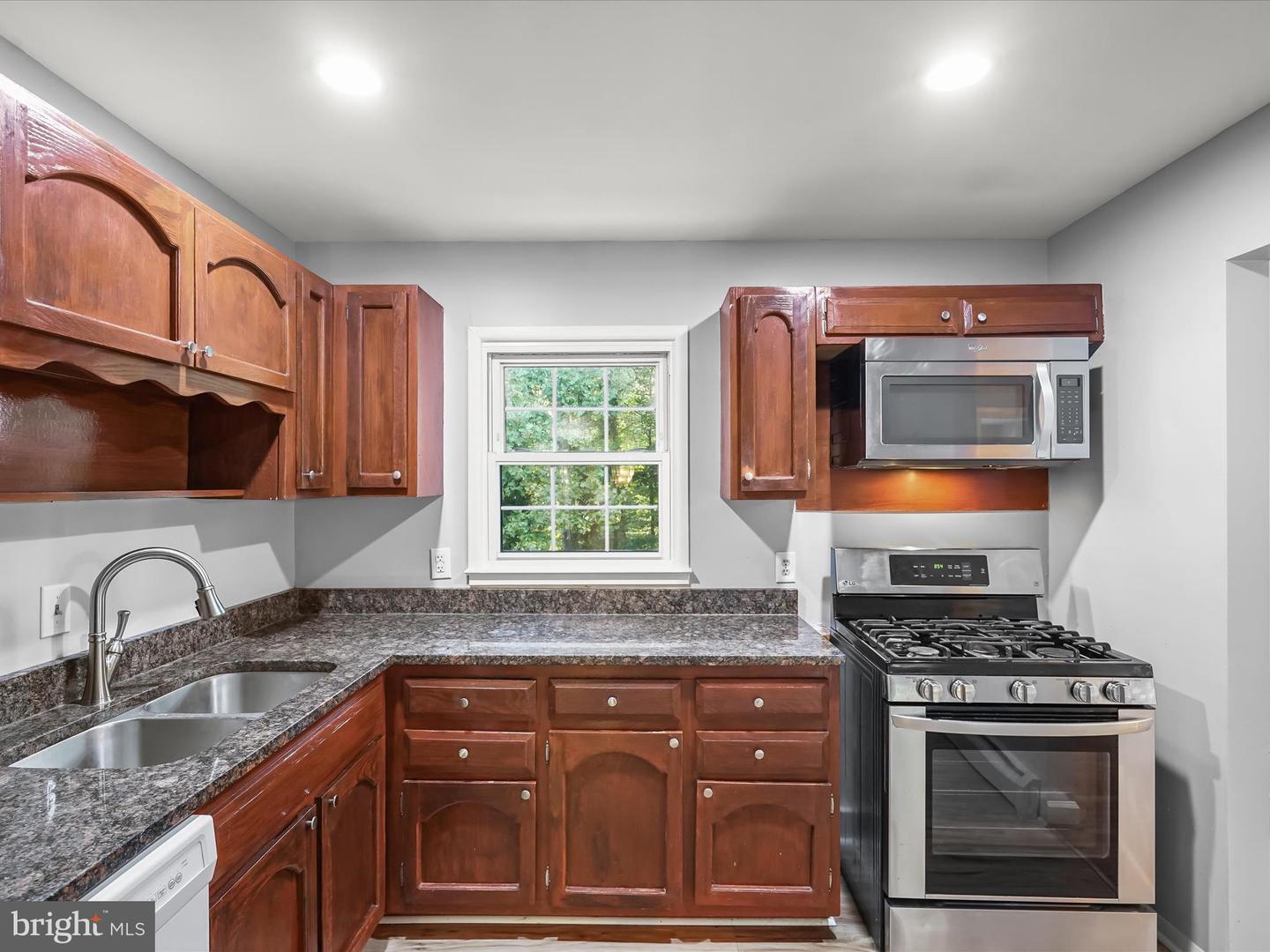 14460 DEL MAR DR, WOODBRIDGE, Virginia 22193, 5 Bedrooms Bedrooms, ,3 BathroomsBathrooms,Residential,For sale,14460 DEL MAR DR,VAPW2096902 MLS # VAPW2096902