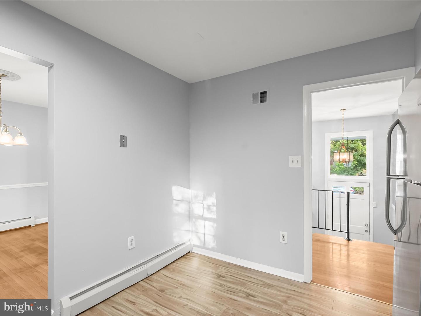 14460 DEL MAR DR, WOODBRIDGE, Virginia 22193, 5 Bedrooms Bedrooms, ,3 BathroomsBathrooms,Residential,For sale,14460 DEL MAR DR,VAPW2096902 MLS # VAPW2096902