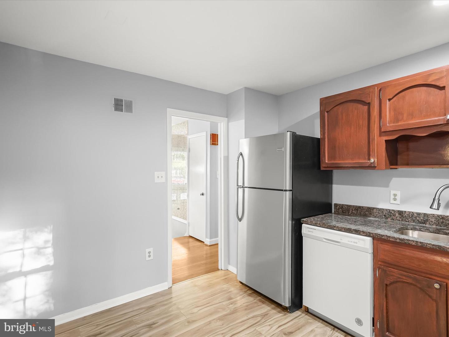 14460 DEL MAR DR, WOODBRIDGE, Virginia 22193, 5 Bedrooms Bedrooms, ,3 BathroomsBathrooms,Residential,For sale,14460 DEL MAR DR,VAPW2096902 MLS # VAPW2096902