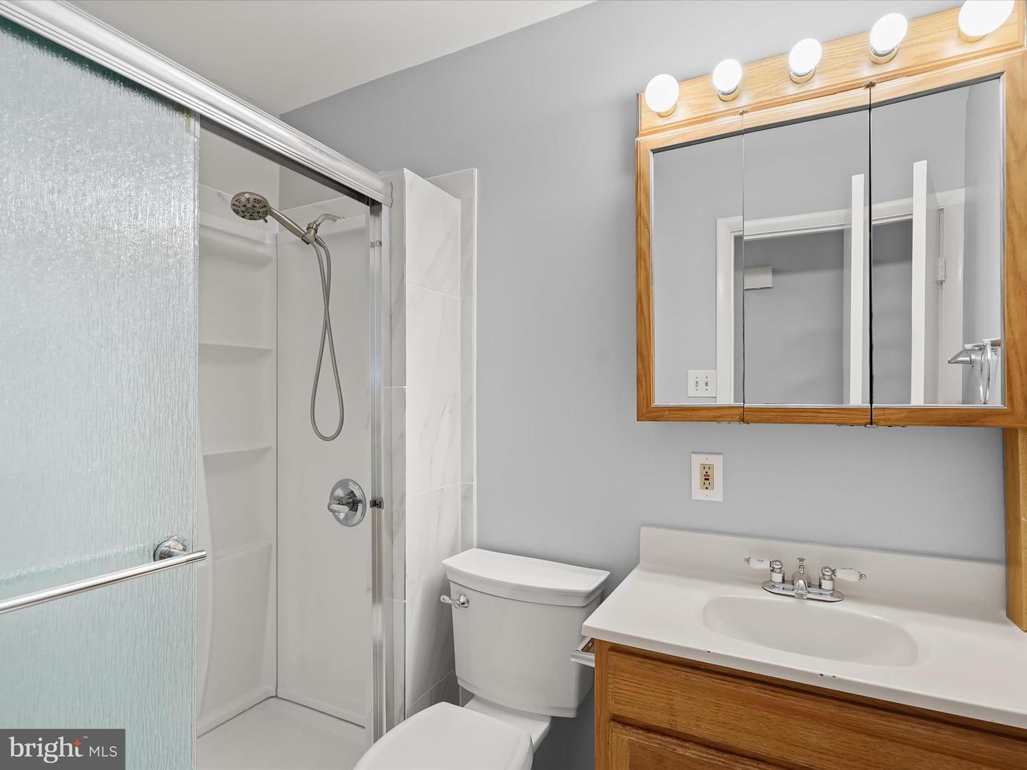 14460 DEL MAR DR, WOODBRIDGE, Virginia 22193, 5 Bedrooms Bedrooms, ,3 BathroomsBathrooms,Residential,For sale,14460 DEL MAR DR,VAPW2096902 MLS # VAPW2096902