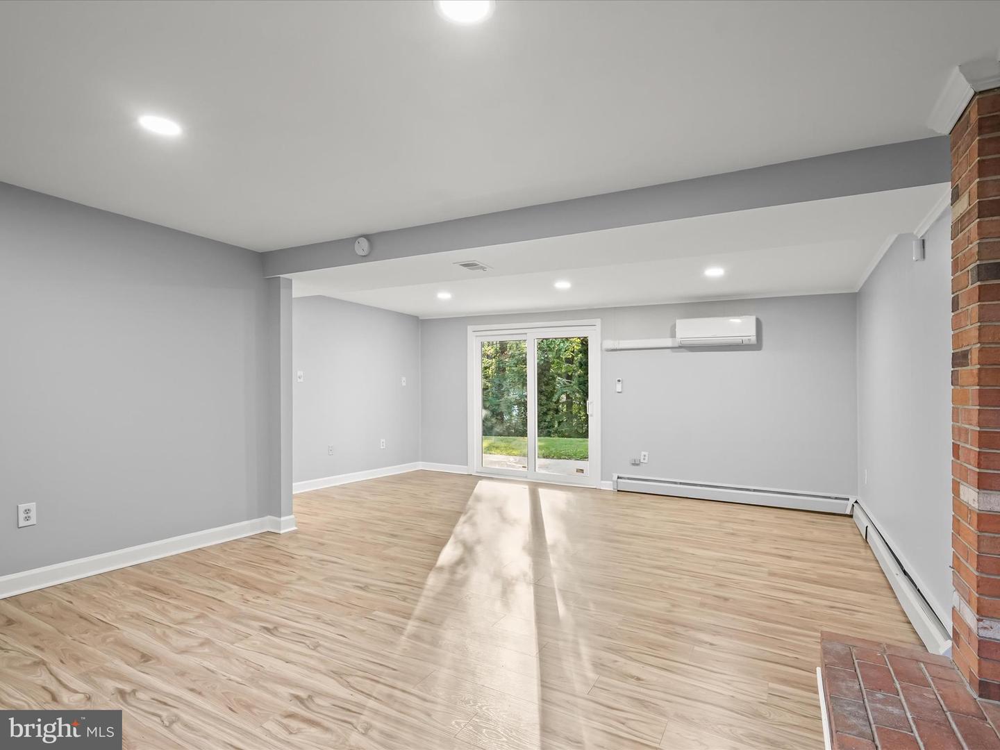 14460 DEL MAR DR, WOODBRIDGE, Virginia 22193, 5 Bedrooms Bedrooms, ,3 BathroomsBathrooms,Residential,For sale,14460 DEL MAR DR,VAPW2096902 MLS # VAPW2096902
