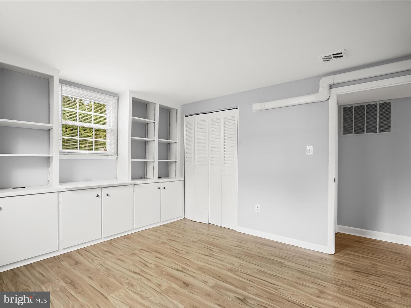 14460 DEL MAR DR, WOODBRIDGE, Virginia 22193, 5 Bedrooms Bedrooms, ,3 BathroomsBathrooms,Residential,For sale,14460 DEL MAR DR,VAPW2096902 MLS # VAPW2096902