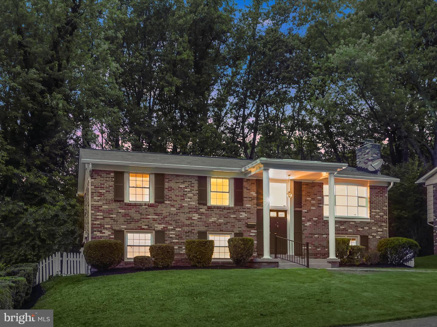 14460 DEL MAR DR, WOODBRIDGE, Virginia 22193, 5 Bedrooms Bedrooms, ,3 BathroomsBathrooms,Residential,For sale,14460 DEL MAR DR,VAPW2096902 MLS # VAPW2096902