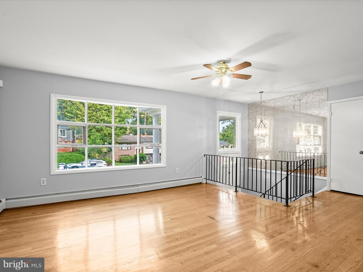 14460 DEL MAR DR, WOODBRIDGE, Virginia 22193, 5 Bedrooms Bedrooms, ,3 BathroomsBathrooms,Residential,For sale,14460 DEL MAR DR,VAPW2096902 MLS # VAPW2096902