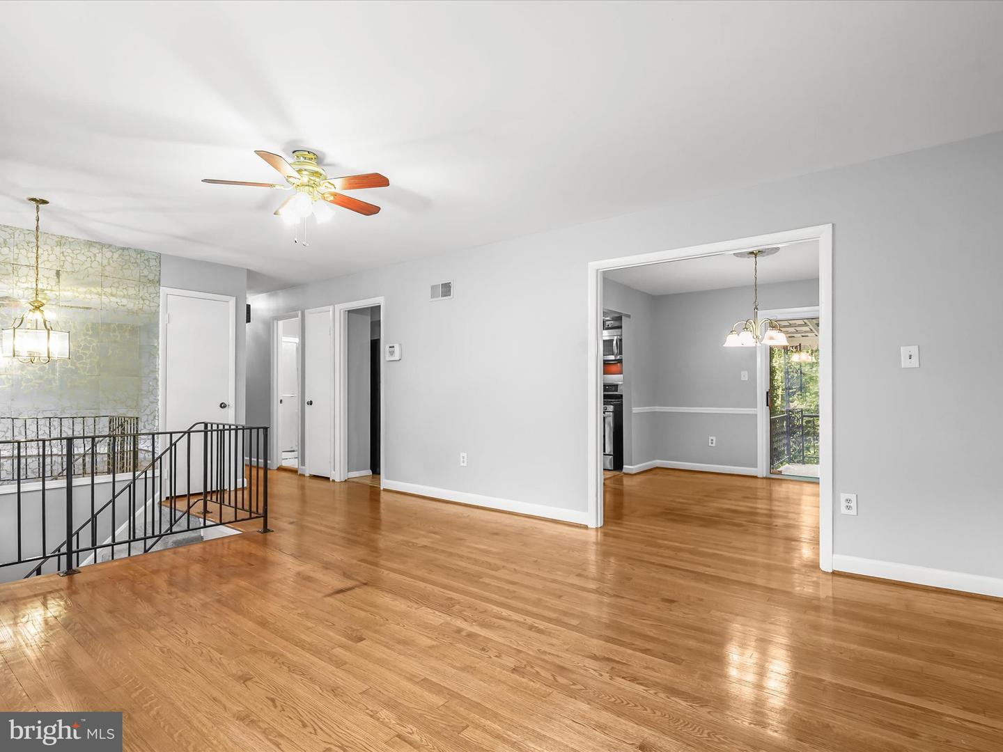 14460 DEL MAR DR, WOODBRIDGE, Virginia 22193, 5 Bedrooms Bedrooms, ,3 BathroomsBathrooms,Residential,For sale,14460 DEL MAR DR,VAPW2096902 MLS # VAPW2096902