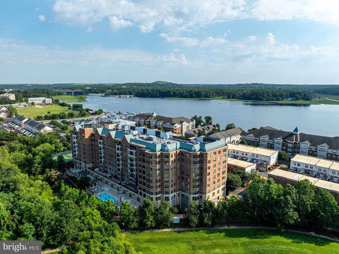 485 HARBOR SIDE ST #414, WOODBRIDGE, Virginia 22191, 2 Bedrooms Bedrooms, ,2 BathroomsBathrooms,Residential,For sale,485 HARBOR SIDE ST #414,VAPW2096958 MLS # VAPW2096958
