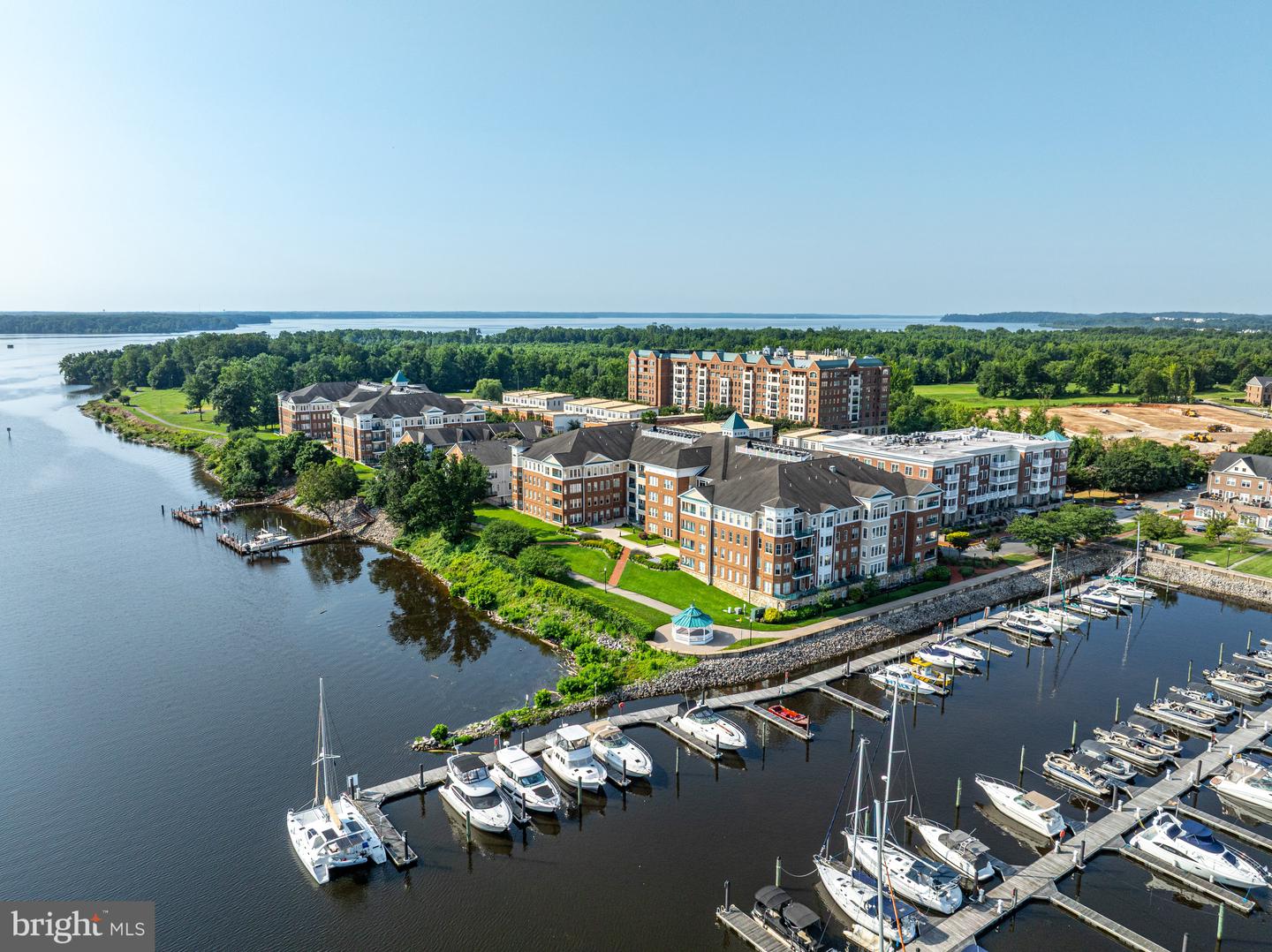 485 HARBOR SIDE ST #414, WOODBRIDGE, Virginia 22191, 2 Bedrooms Bedrooms, ,2 BathroomsBathrooms,Residential,For sale,485 HARBOR SIDE ST #414,VAPW2096958 MLS # VAPW2096958