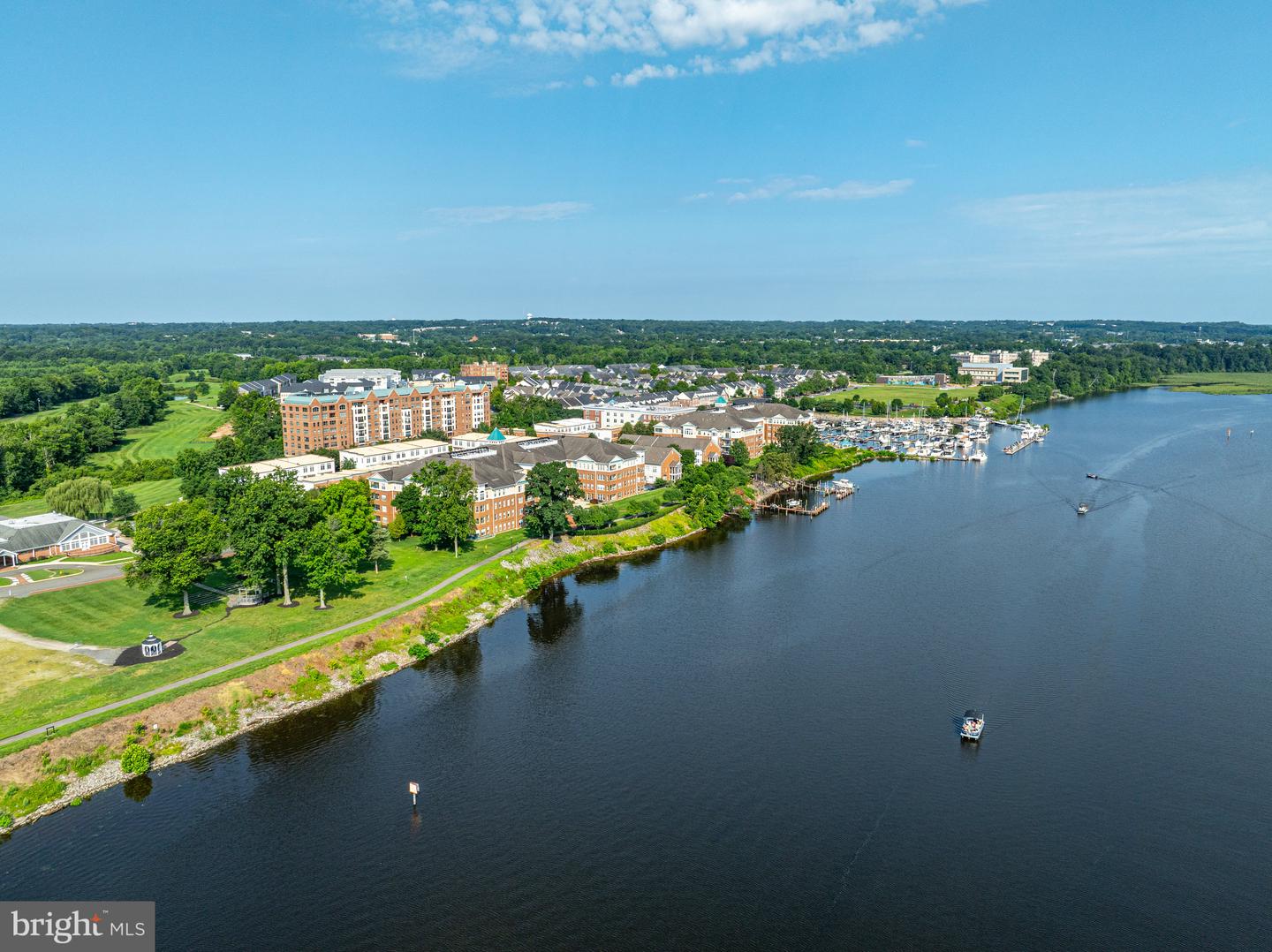 485 HARBOR SIDE ST #414, WOODBRIDGE, Virginia 22191, 2 Bedrooms Bedrooms, ,2 BathroomsBathrooms,Residential,For sale,485 HARBOR SIDE ST #414,VAPW2096958 MLS # VAPW2096958