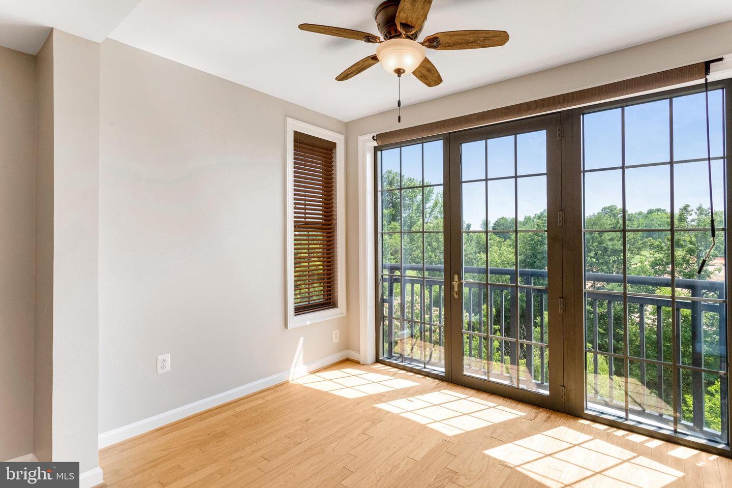 485 HARBOR SIDE ST #414, WOODBRIDGE, Virginia 22191, 2 Bedrooms Bedrooms, ,2 BathroomsBathrooms,Residential,For sale,485 HARBOR SIDE ST #414,VAPW2096958 MLS # VAPW2096958