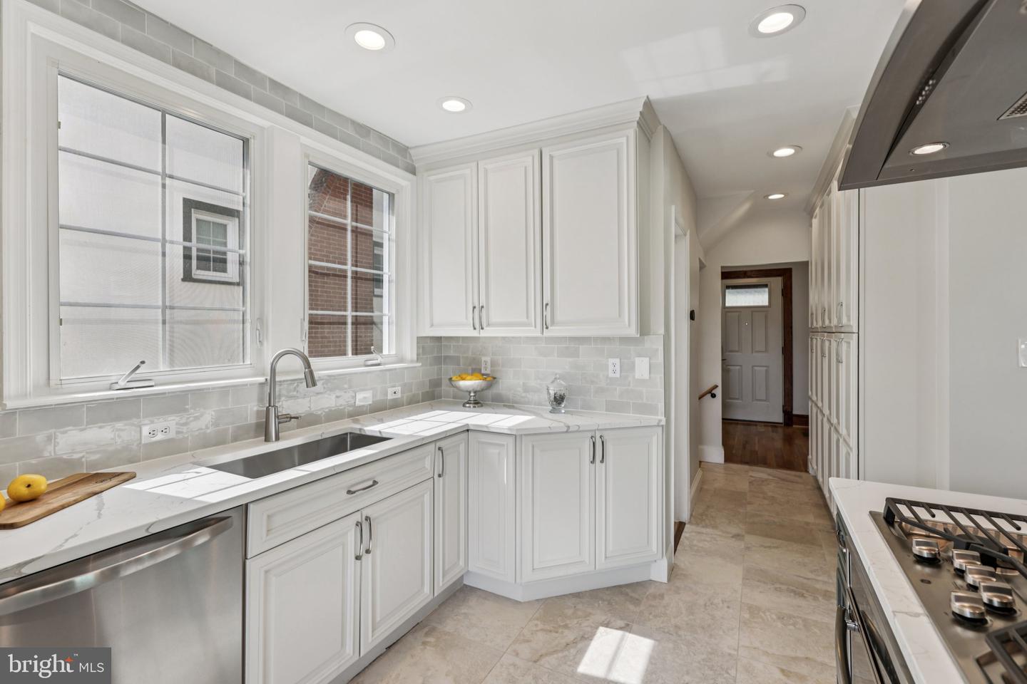 1357 LAWRENCE ST NE, WASHINGTON, District Of Columbia 20017, 6 Bedrooms Bedrooms, ,4 BathroomsBathrooms,Residential,For sale,1357 LAWRENCE ST NE,DCDC2205564 MLS # DCDC2205564