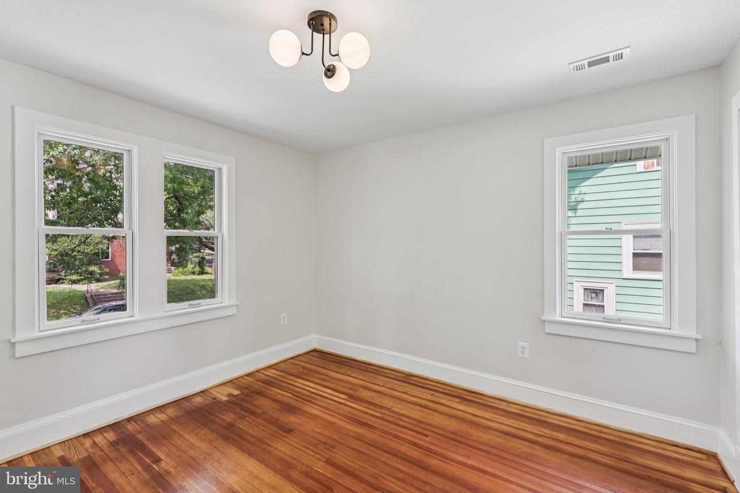 1357 LAWRENCE ST NE, WASHINGTON, District Of Columbia 20017, 6 Bedrooms Bedrooms, ,4 BathroomsBathrooms,Residential,For sale,1357 LAWRENCE ST NE,DCDC2205564 MLS # DCDC2205564